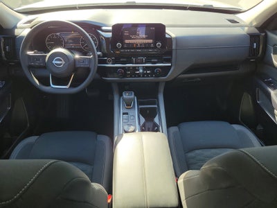 2022 Nissan Pathfinder S