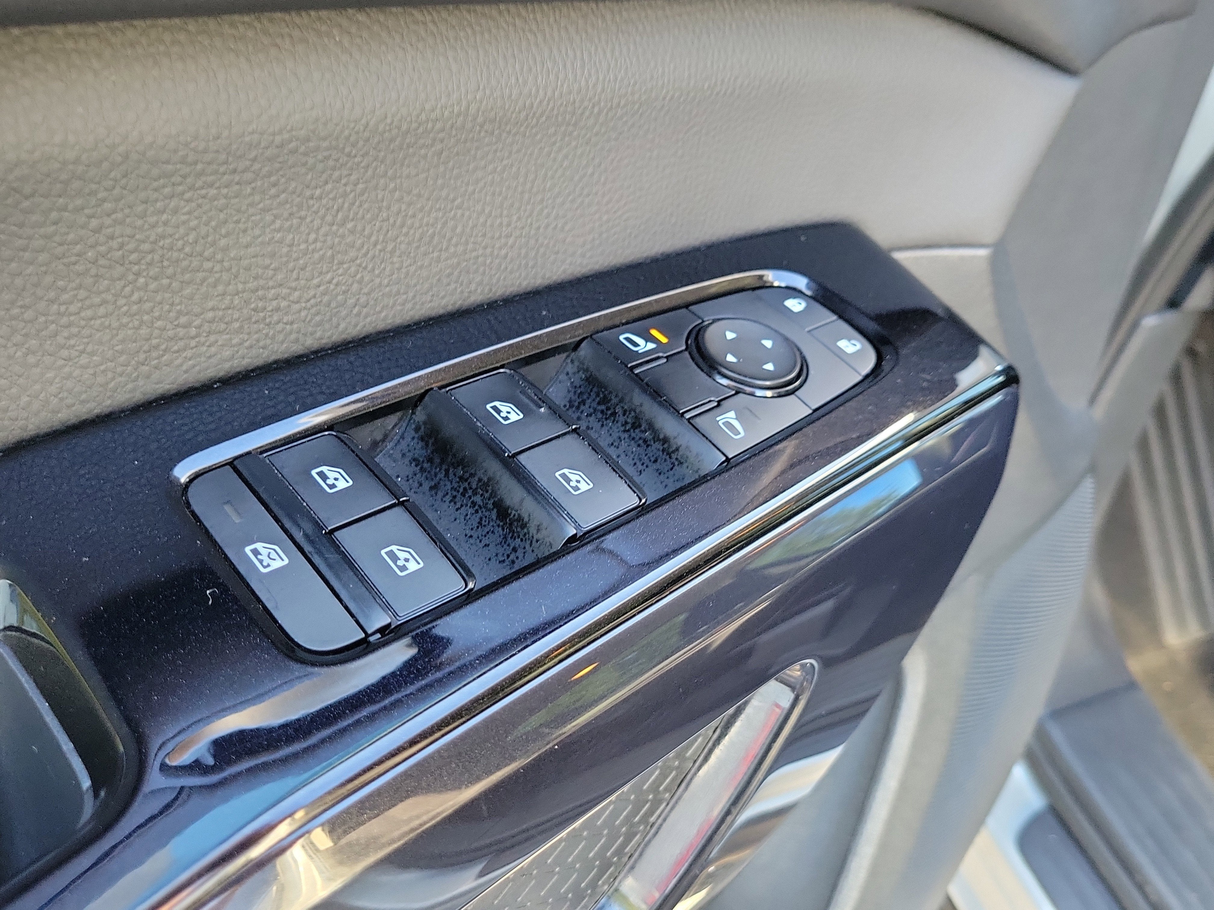 2022 Nissan Pathfinder S