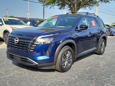 2026 Nissan Pathfinder SV