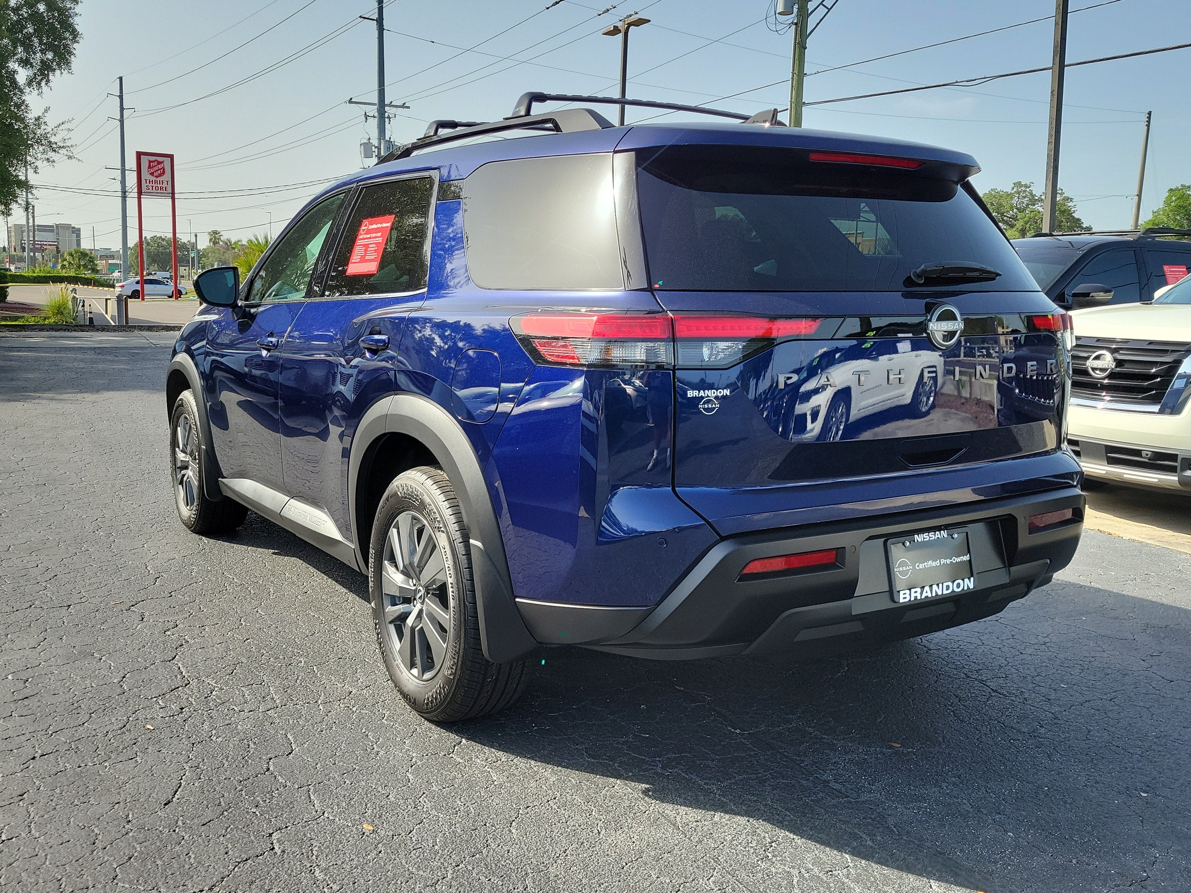 2026 Nissan Pathfinder SV