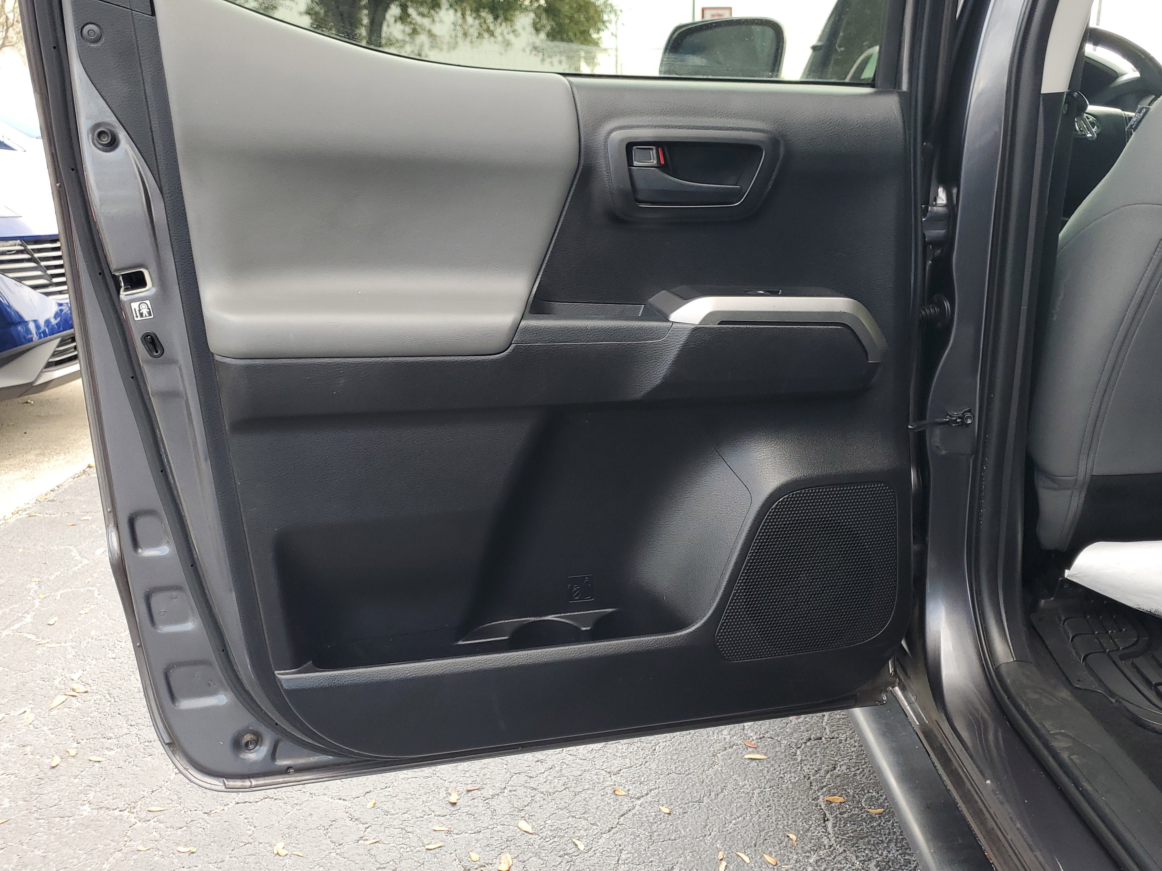 2019 Toyota Tacoma 2WD SR5