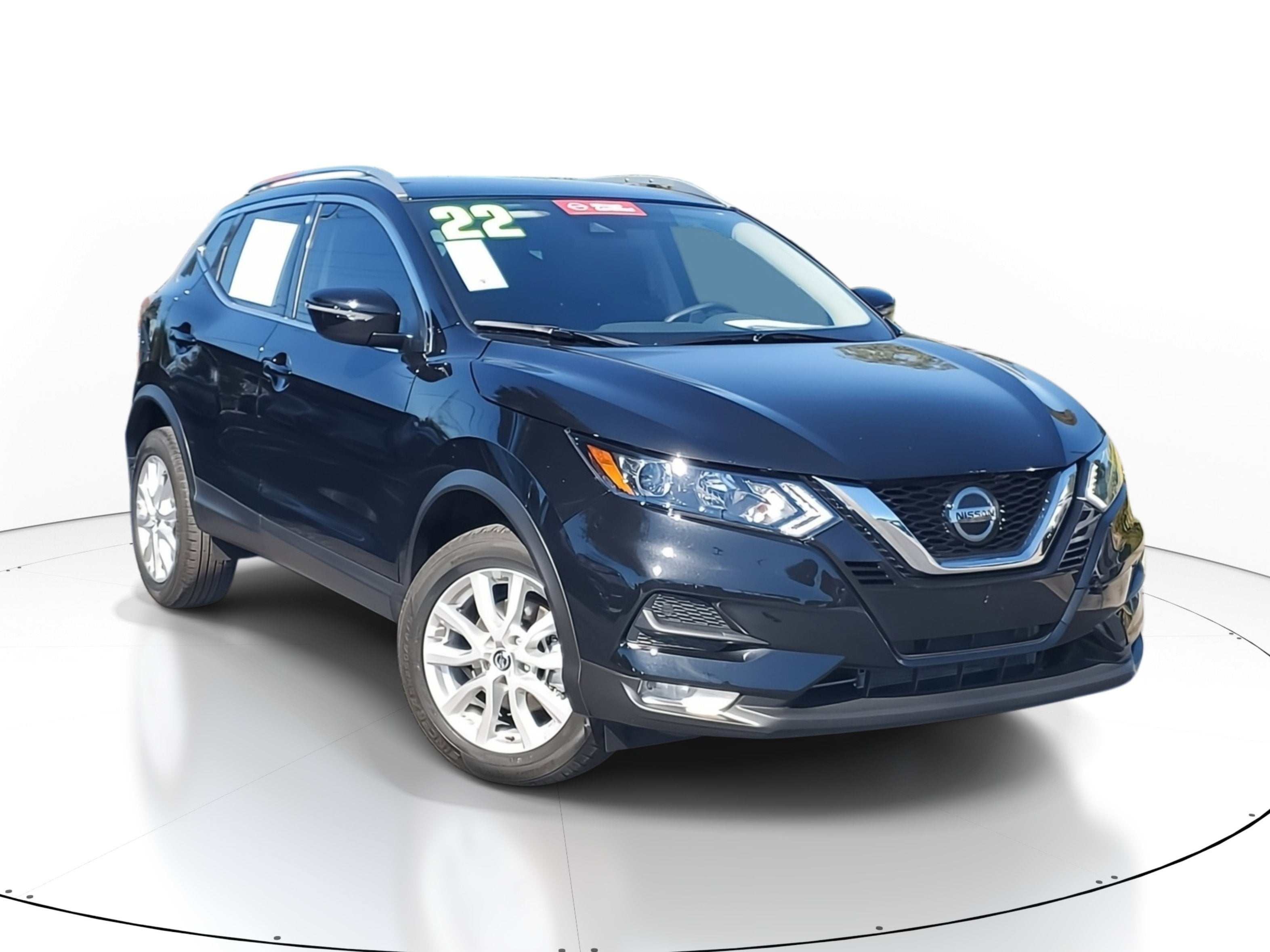 2022 Nissan Rogue Sport SV