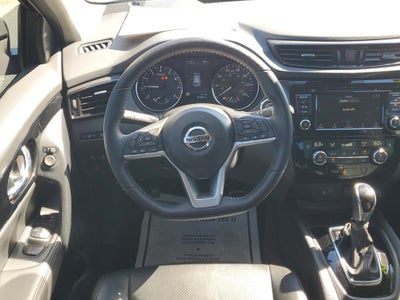 2022 Nissan Rogue Sport SV