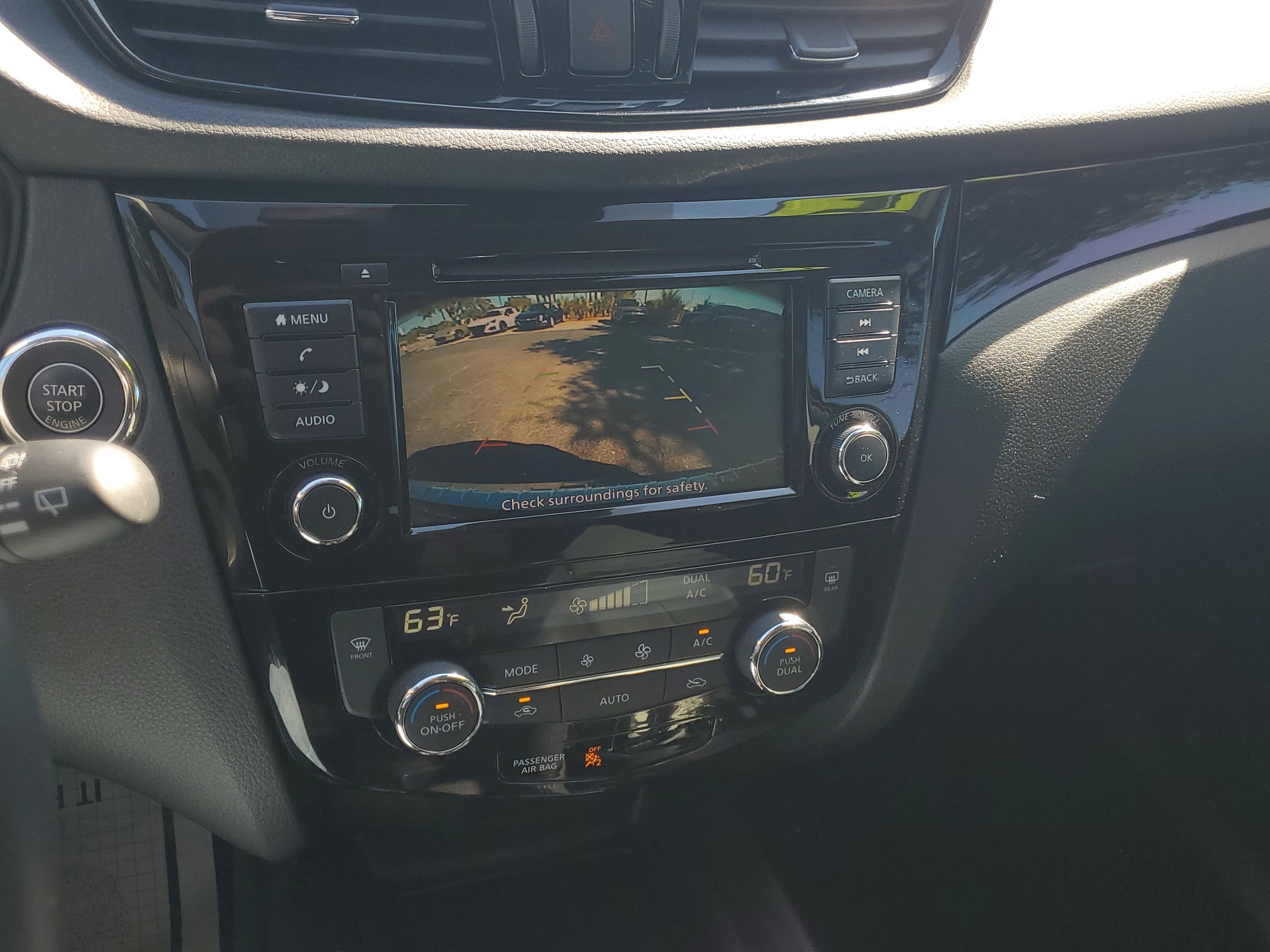 2022 Nissan Rogue Sport SV