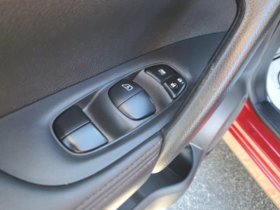 2018 Nissan Rogue Sport SV