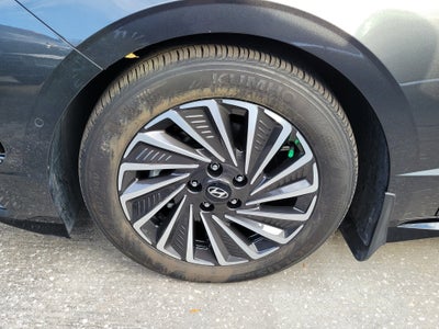 2024 Hyundai Sonata Hybrid Limited