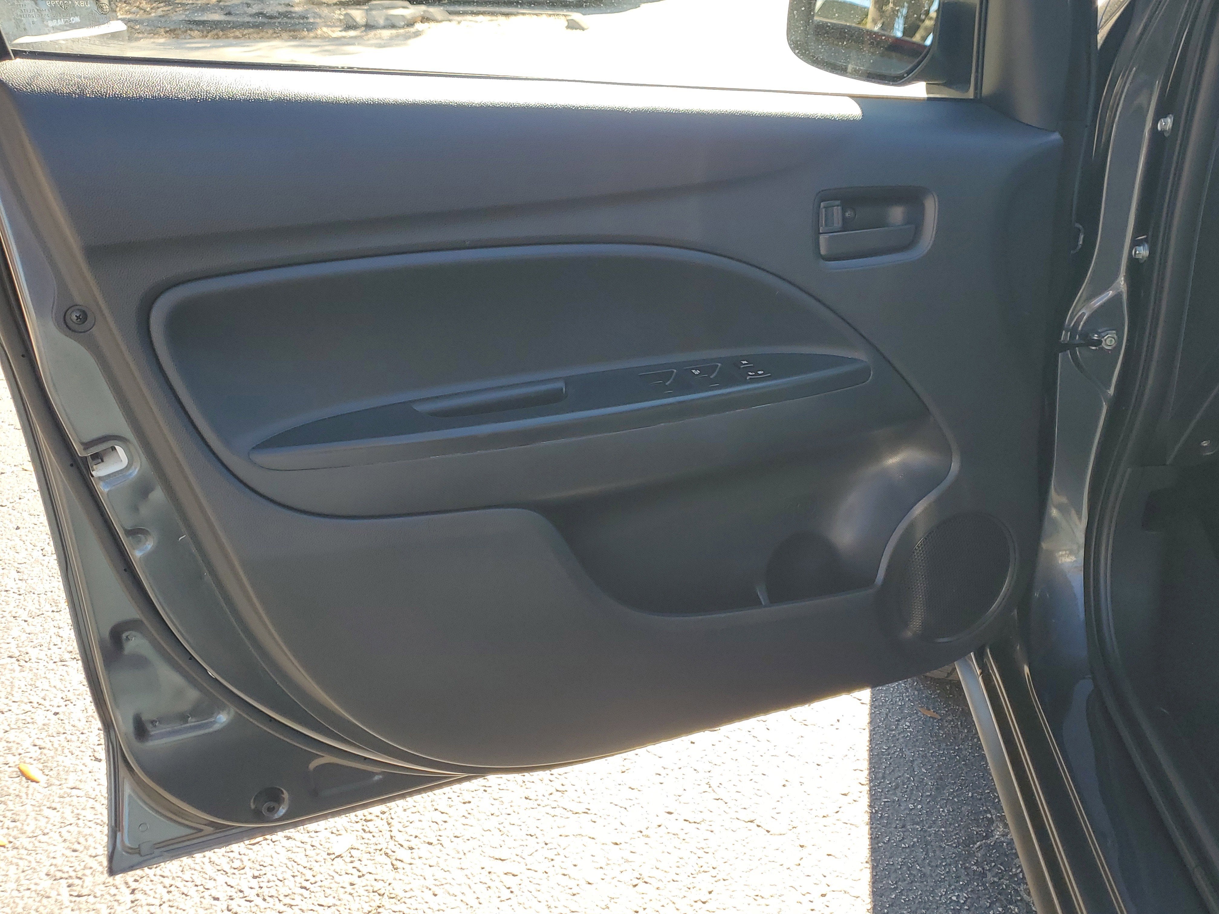 2024 Mitsubishi Mirage G4 ES