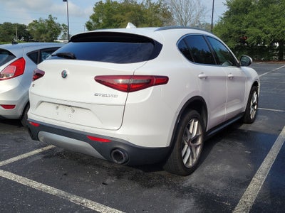 2018 Alfa Romeo Stelvio Base