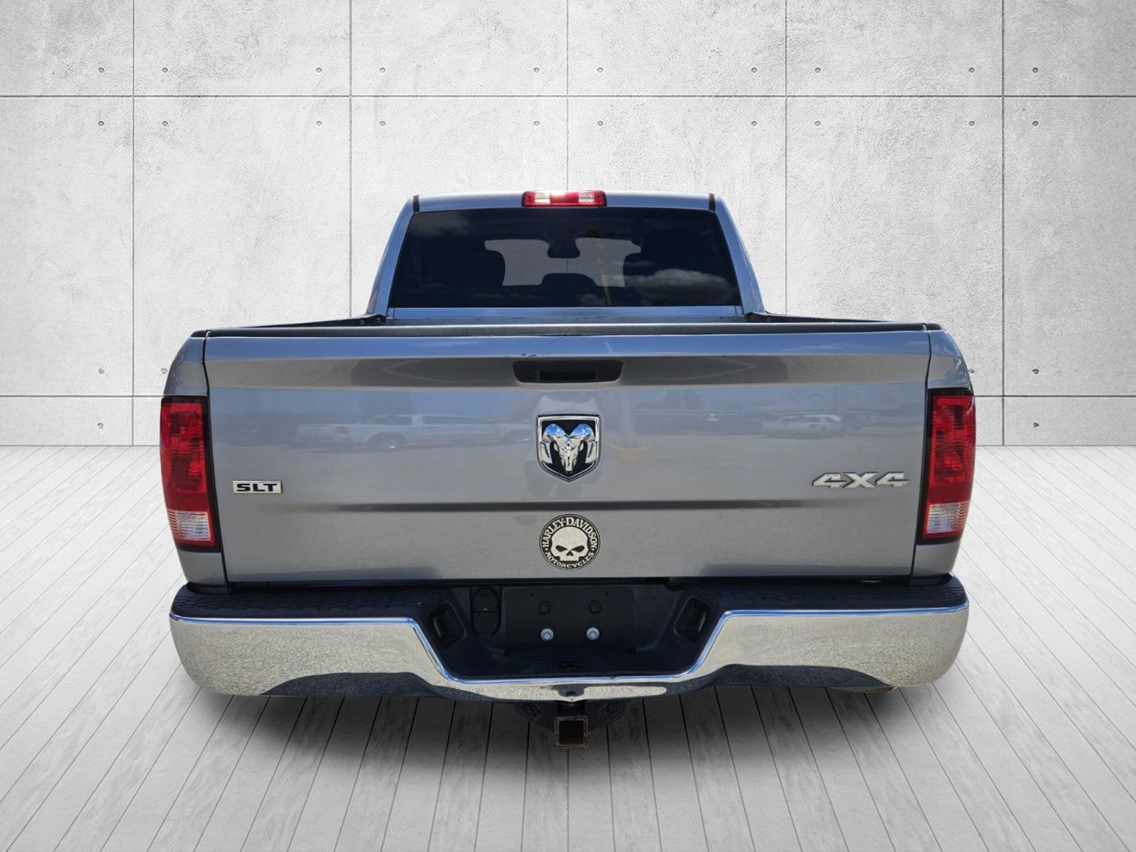 2021 RAM 1500 Classic SLT