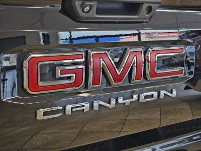 2023 GMC Canyon 4WD AT4