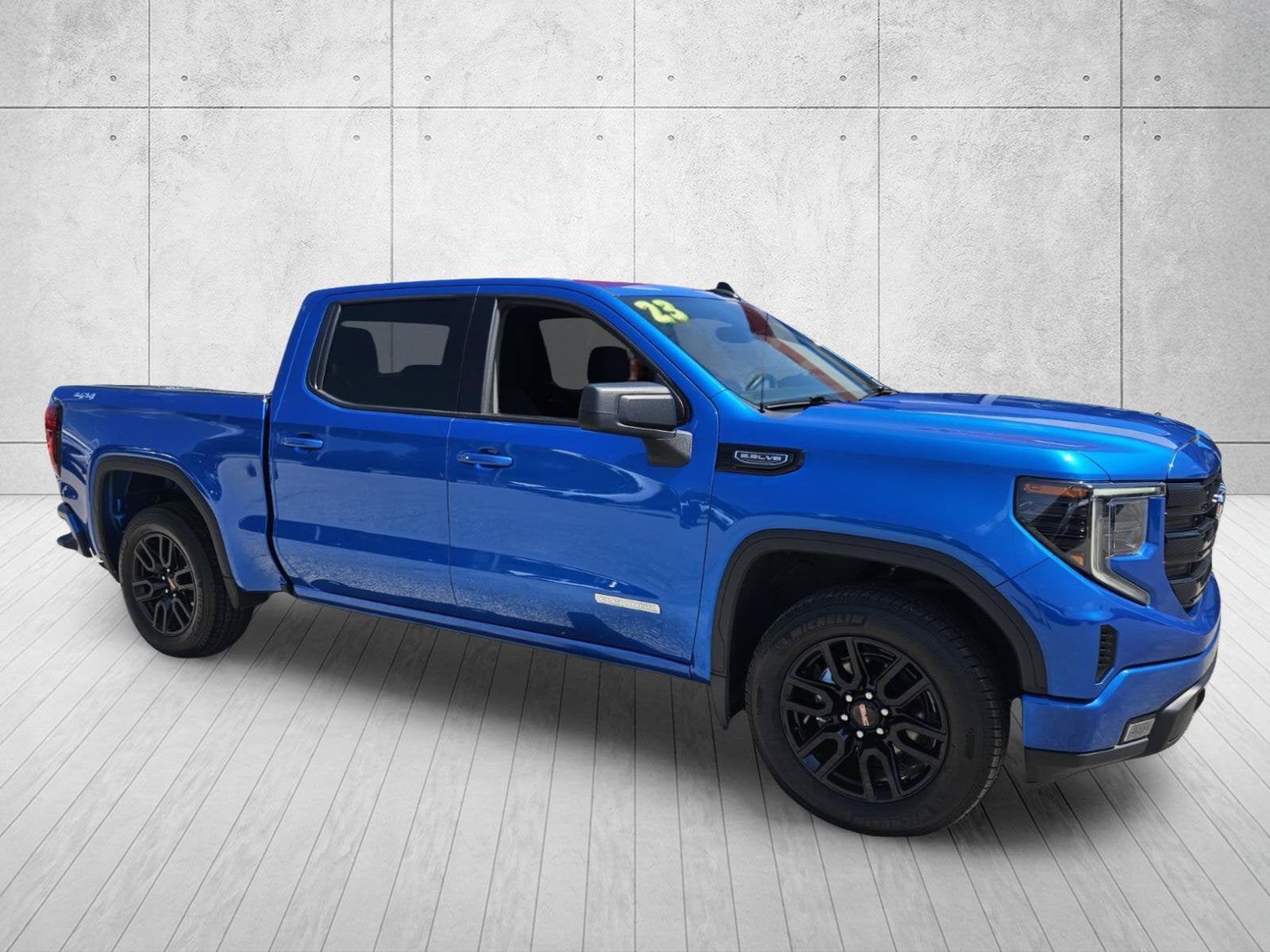 2023 GMC Sierra 1500 Elevation