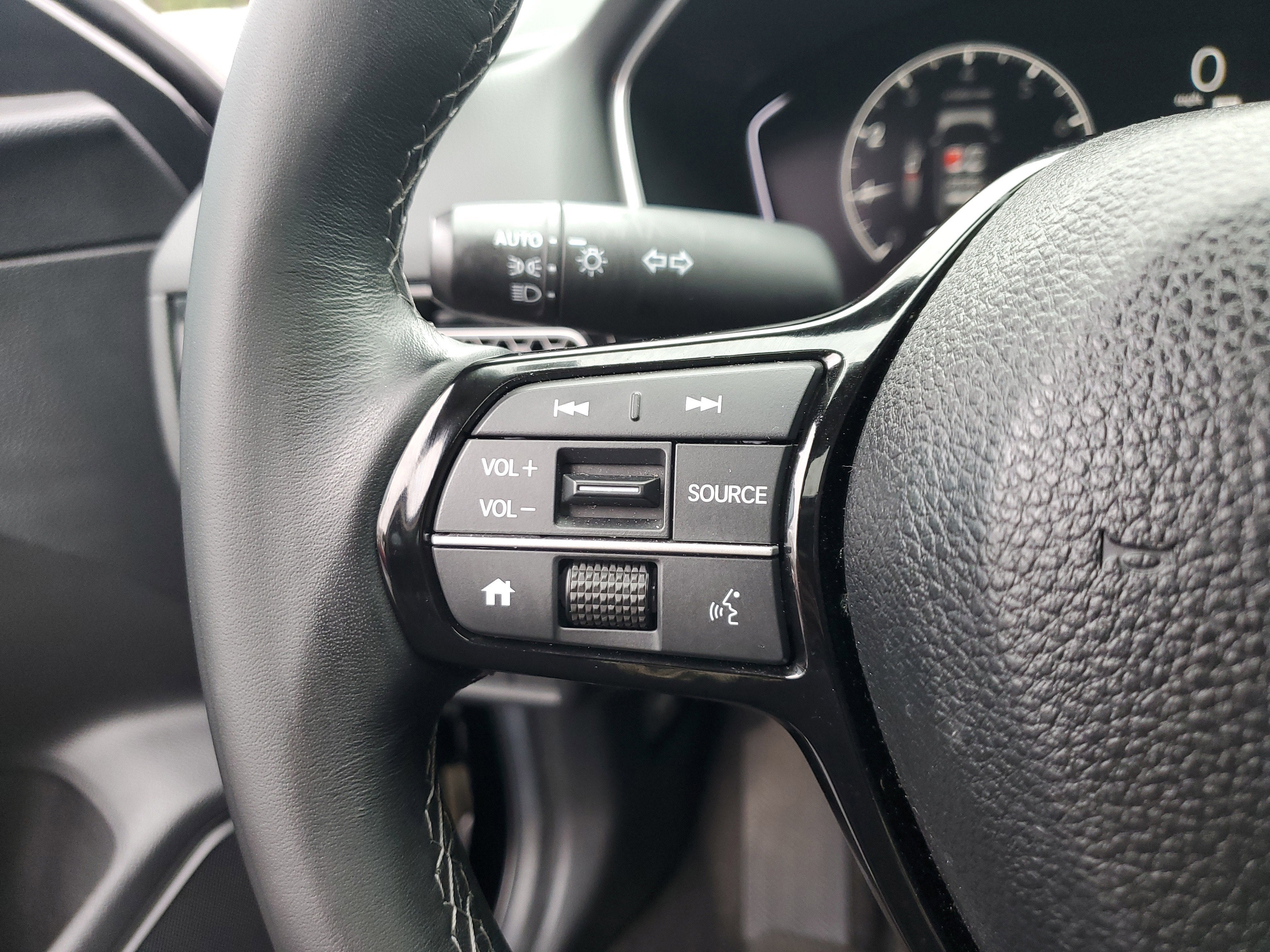 2024 Honda Civic Hatchback EX-L