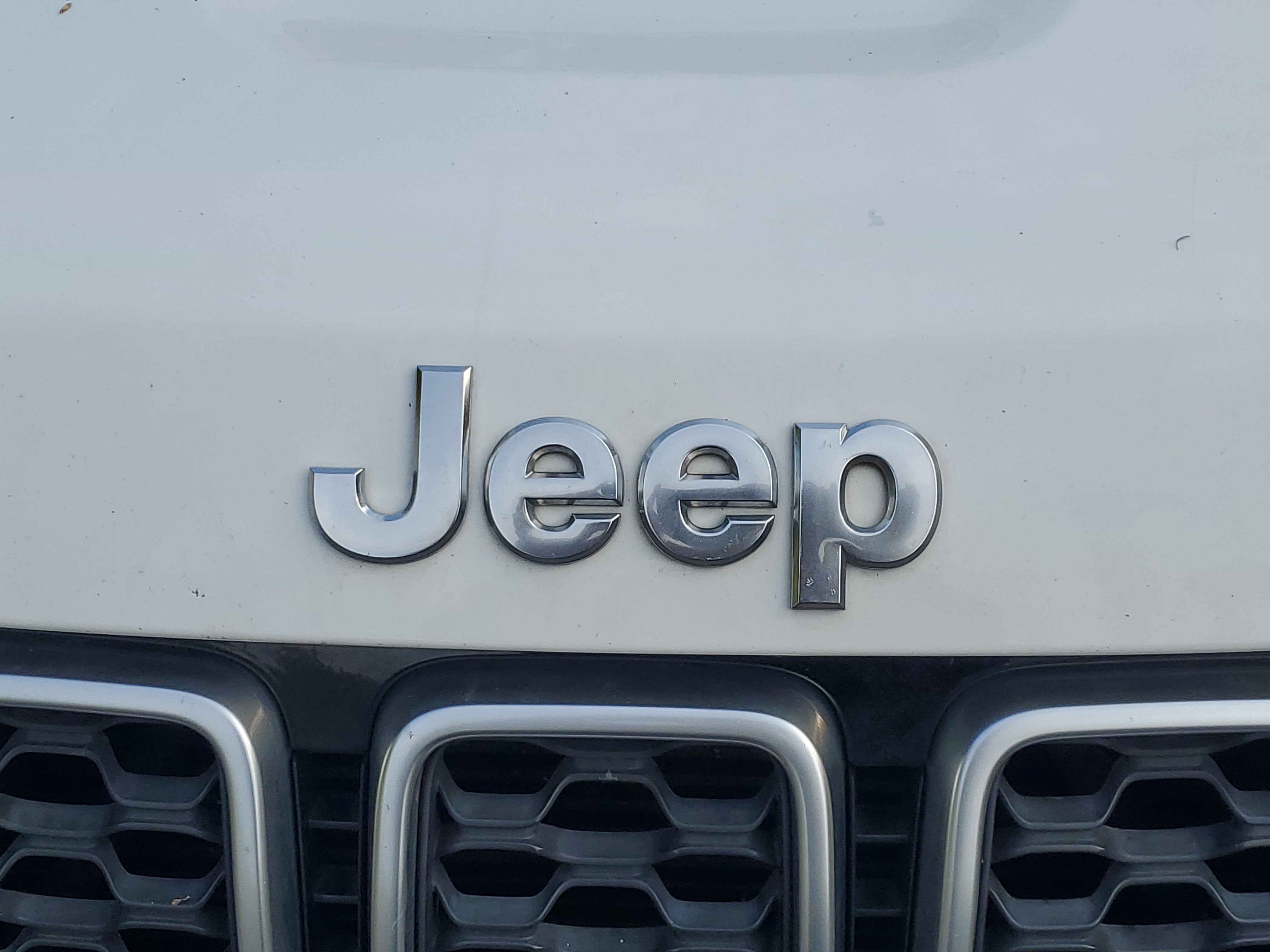 2018 Jeep Grand Cherokee Sterling Edition