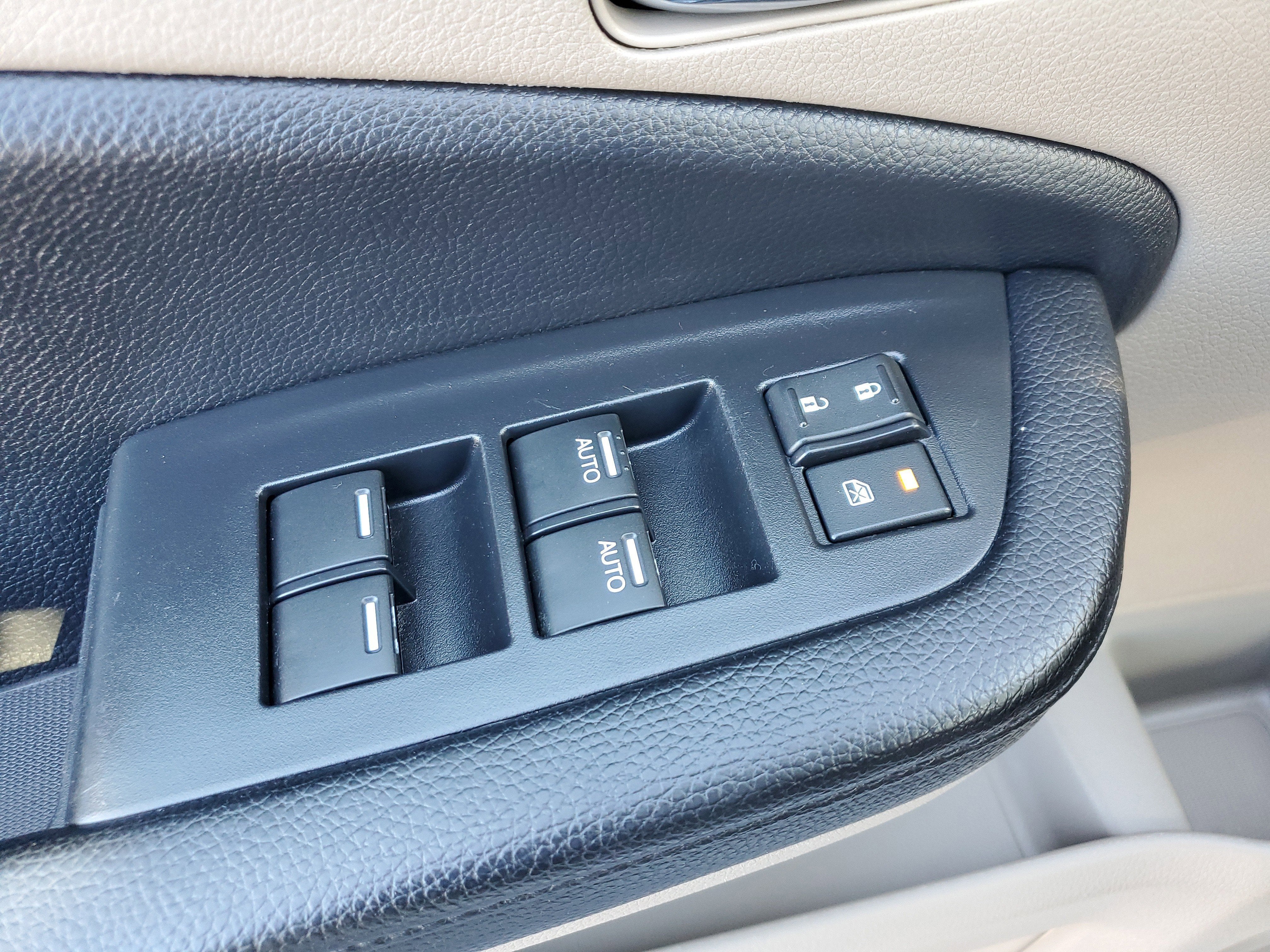 2022 Honda Pilot Touring 8-Passenger