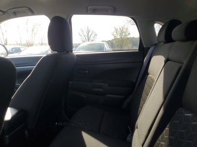 2023 Mitsubishi Outlander Sport Base