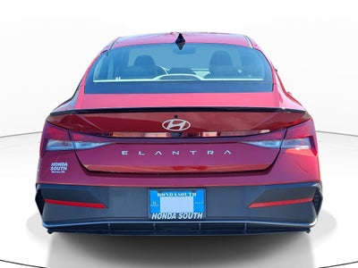 2025 Hyundai Elantra SEL Sport