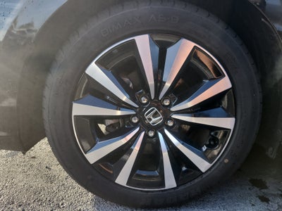 2024 Honda Civic Hatchback EX-L