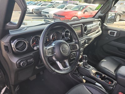 2020 Jeep Wrangler Unlimited Sahara Altitude