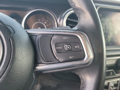 2020 Jeep Wrangler Unlimited Sahara Altitude