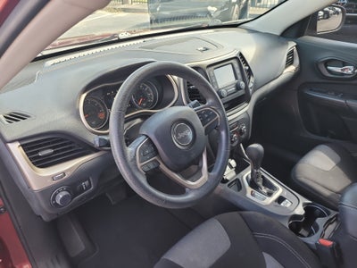 2015 Jeep Cherokee Sport