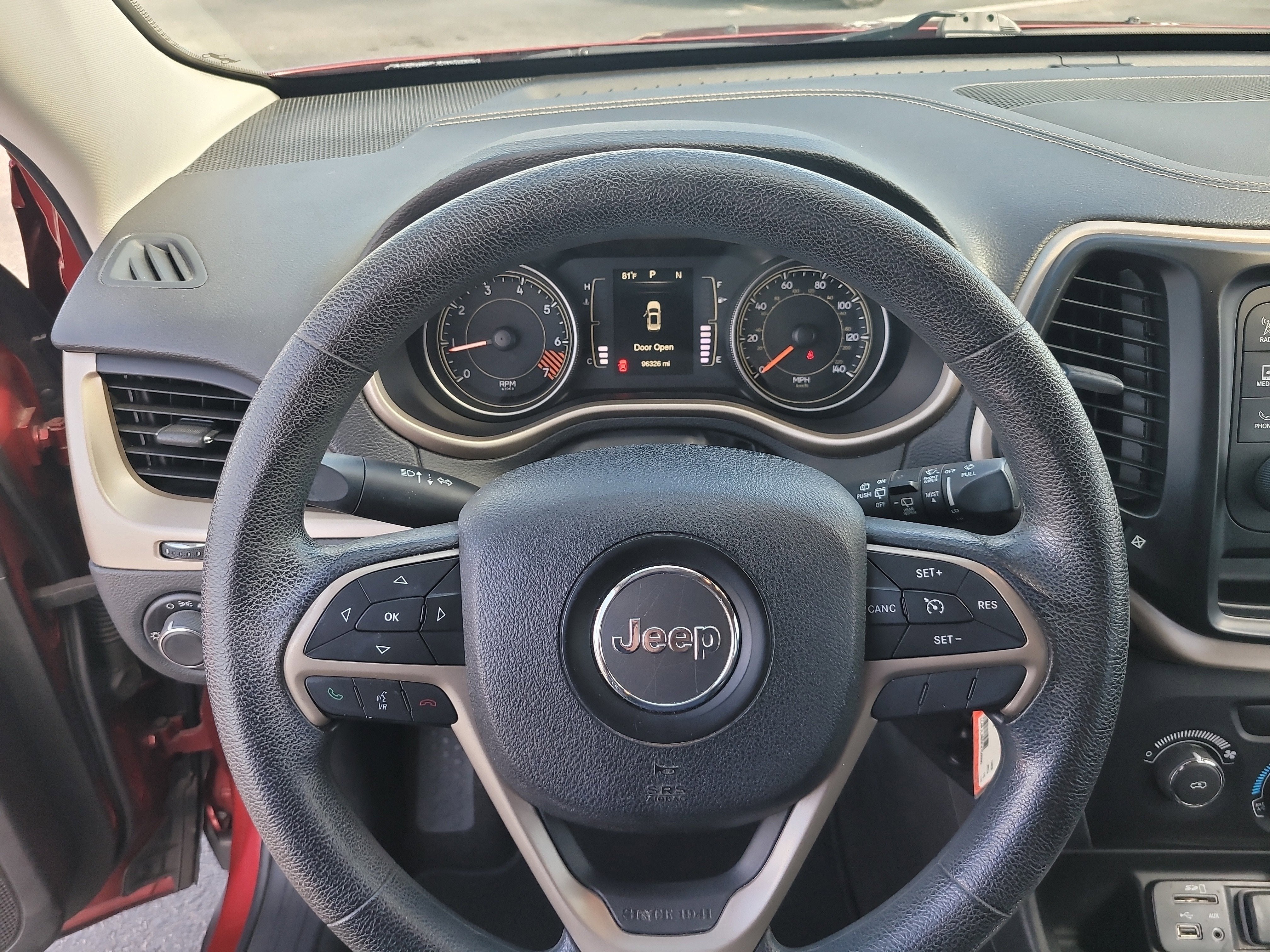 2015 Jeep Cherokee Sport
