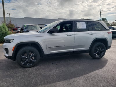 2024 Jeep Grand Cherokee Altitude X