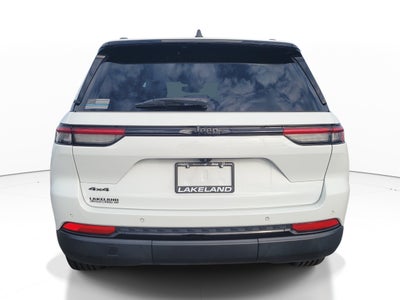 2022 Jeep Grand Cherokee Altitude