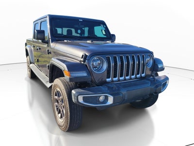 2022 Jeep Gladiator Overland