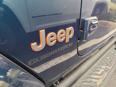 2025 Jeep Gladiator Mojave X