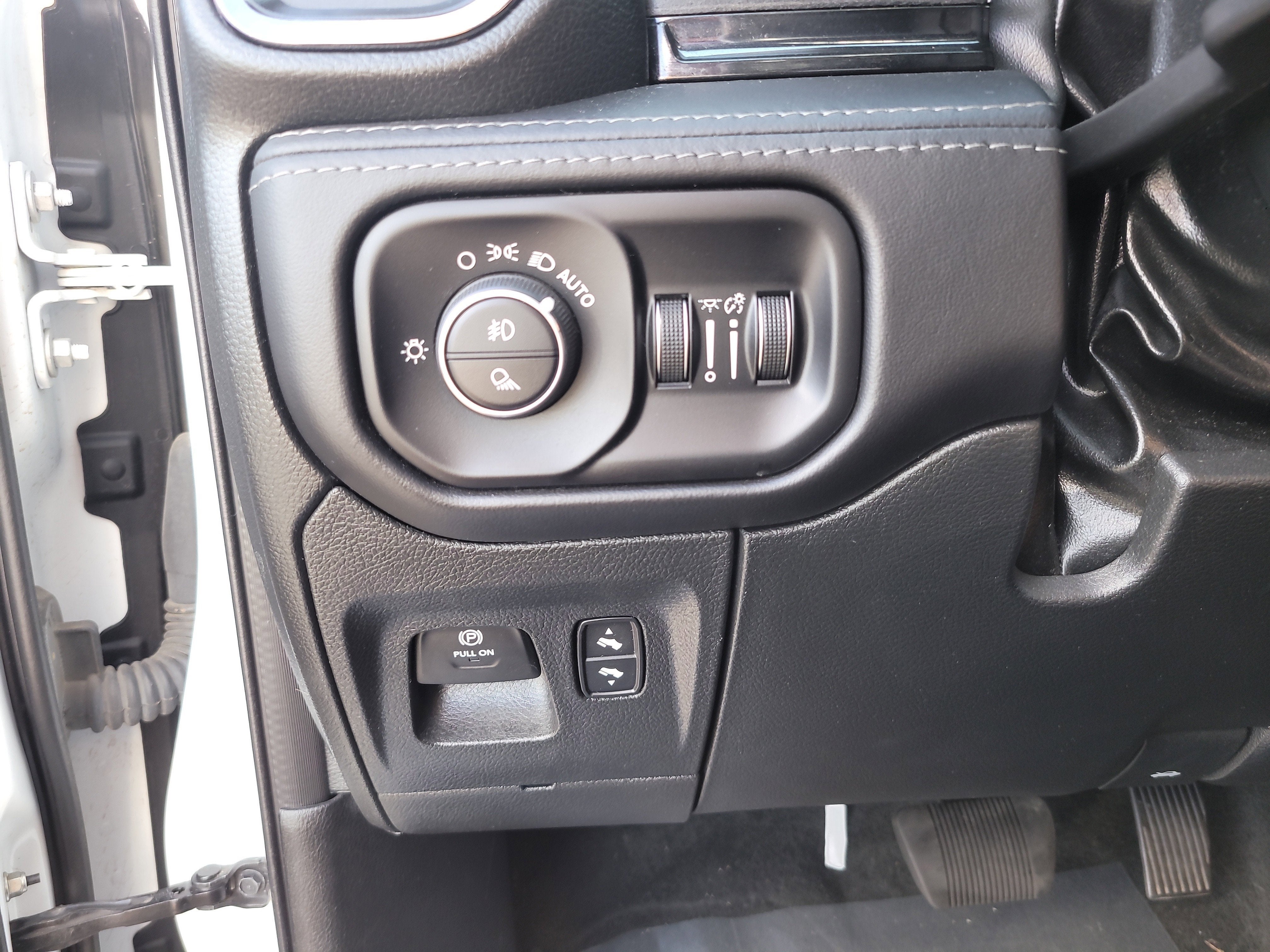 2023 RAM 1500 Limited