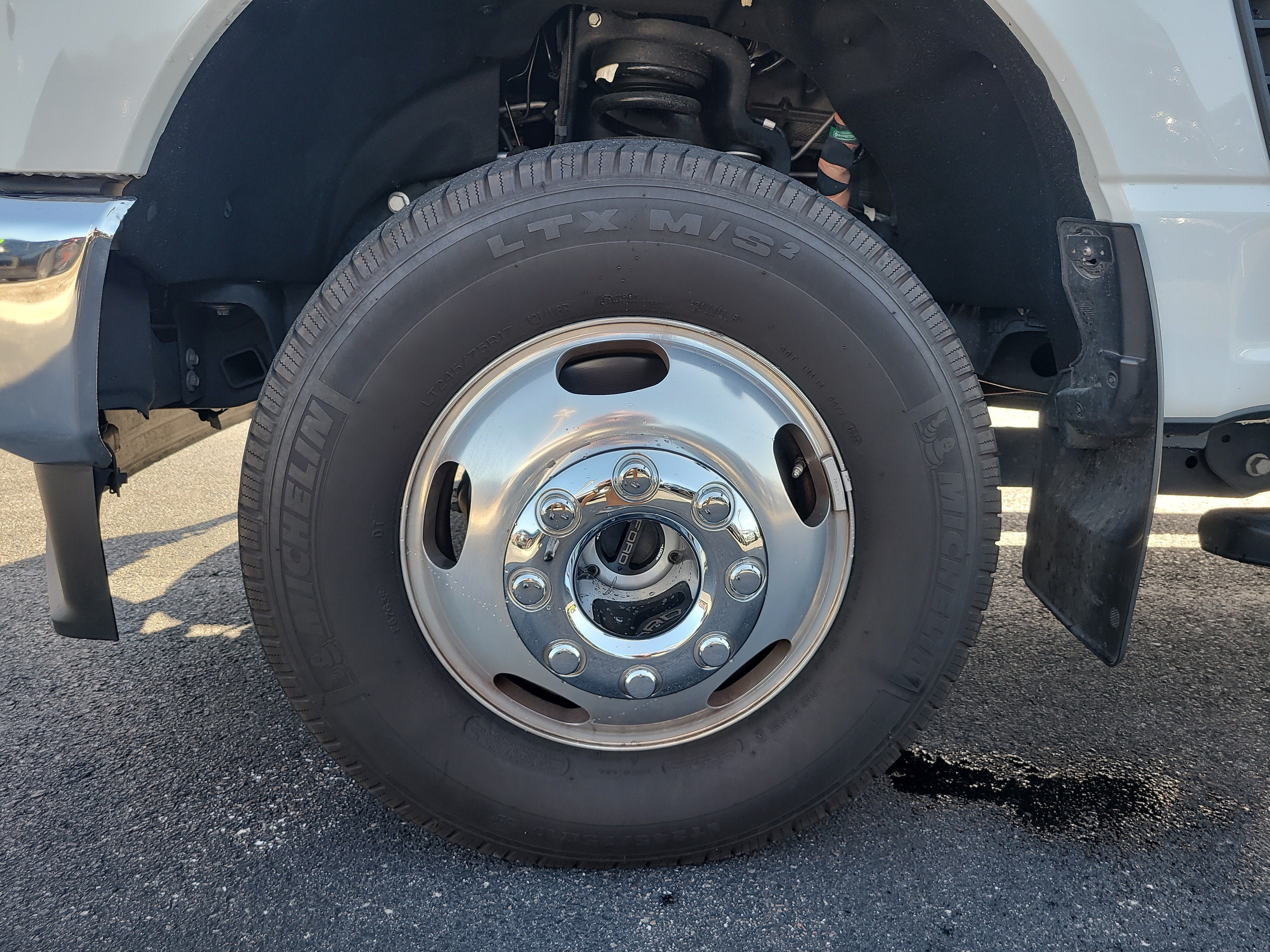 2025 Ford Super Duty F-350 DRW XL