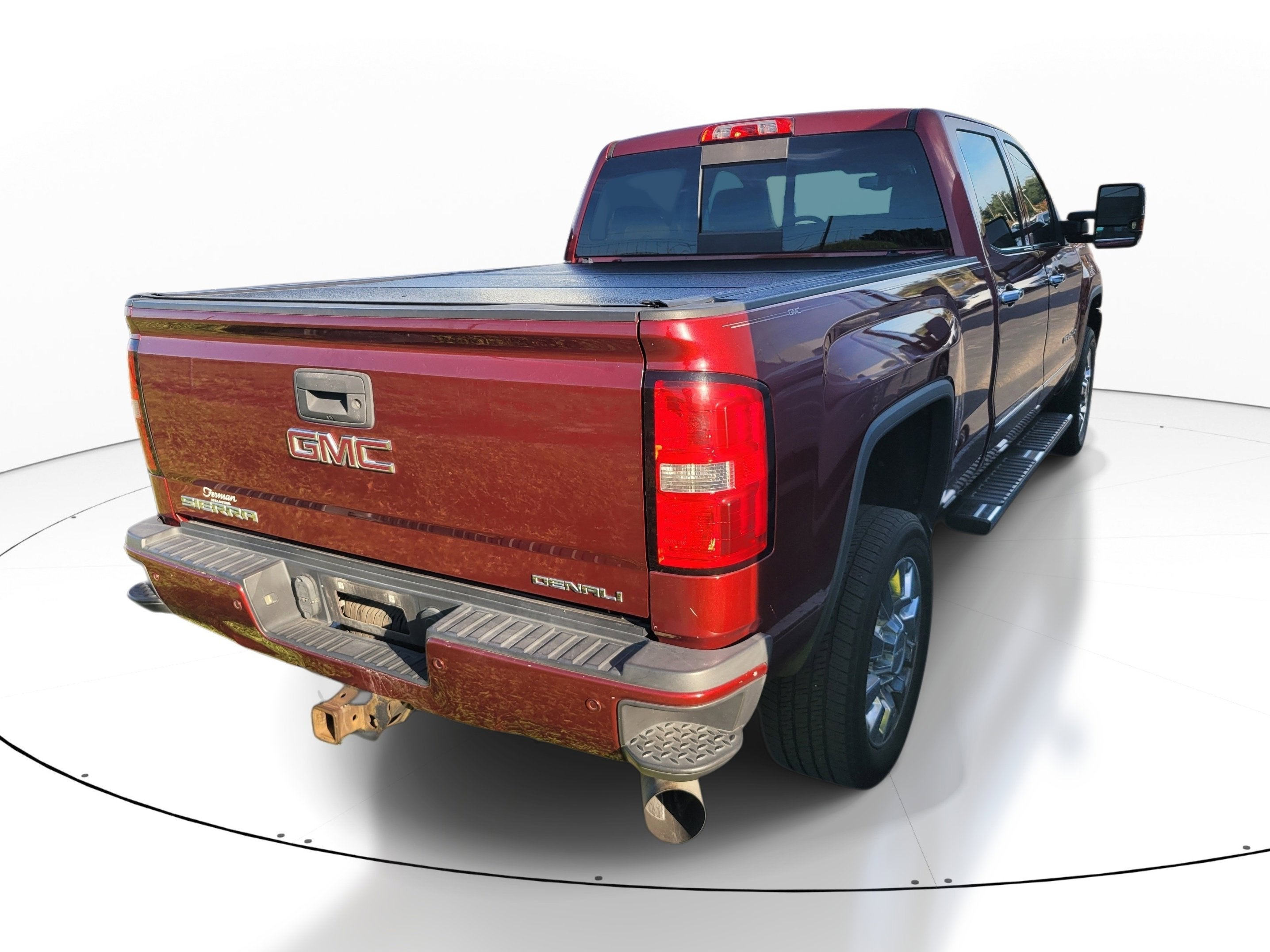 2015 GMC Sierra 2500HD available WiFi Denali