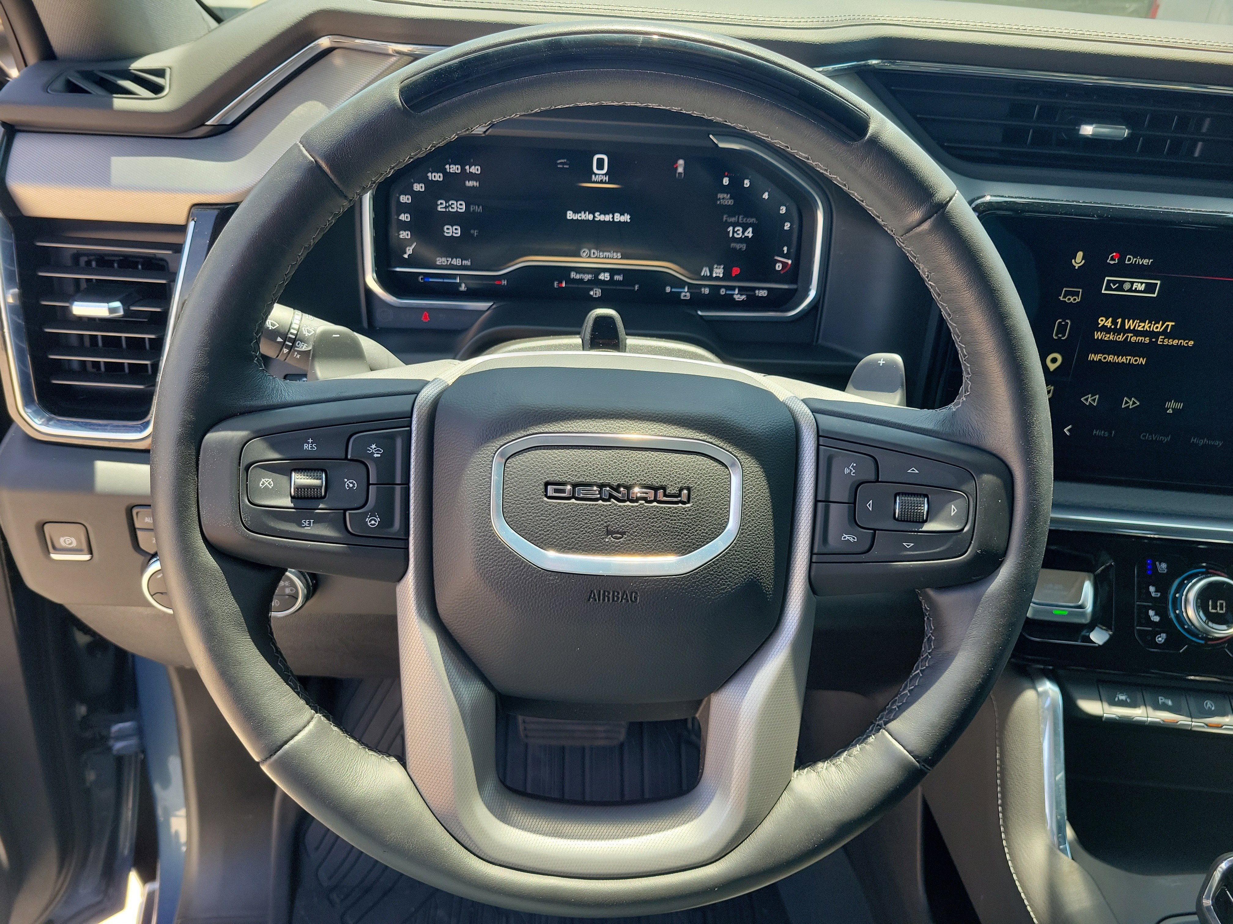 2025 GMC Sierra 1500 Denali