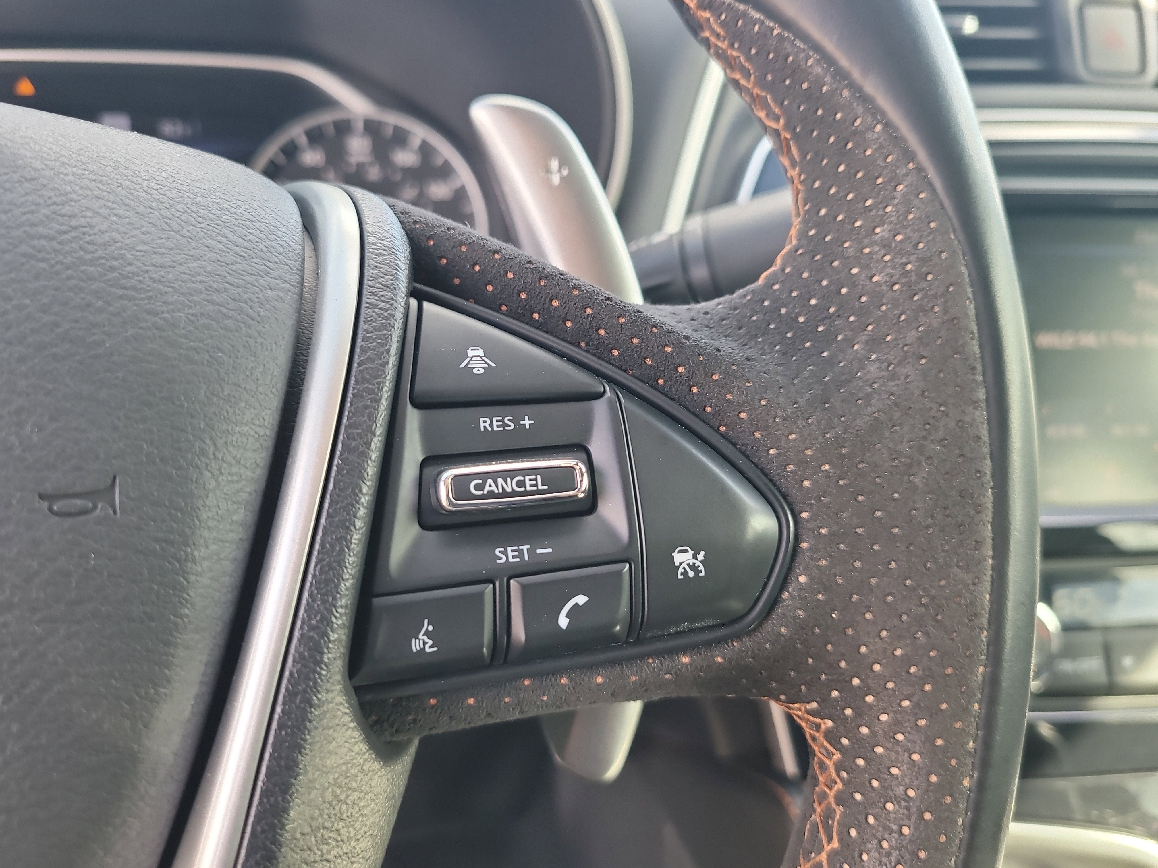 2023 Nissan Maxima SR
