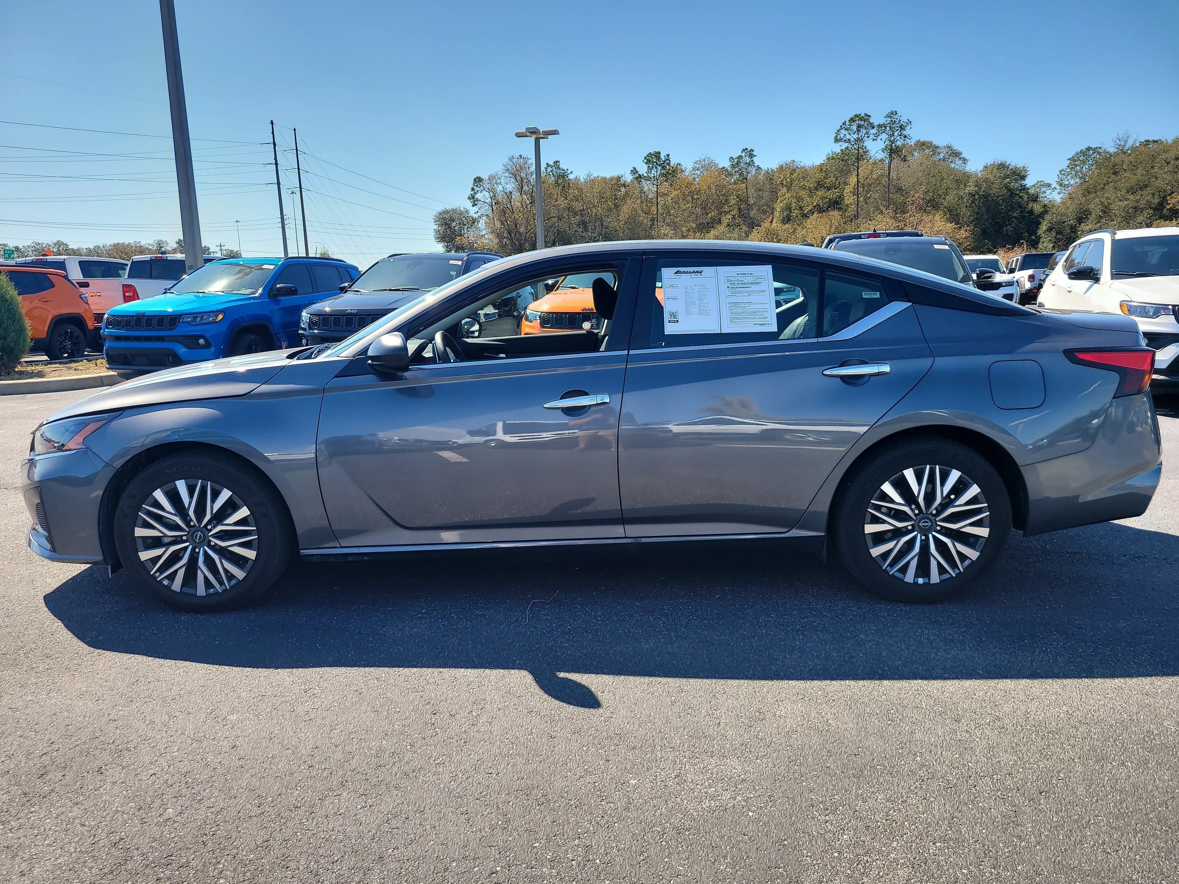 2025 Nissan Altima SV