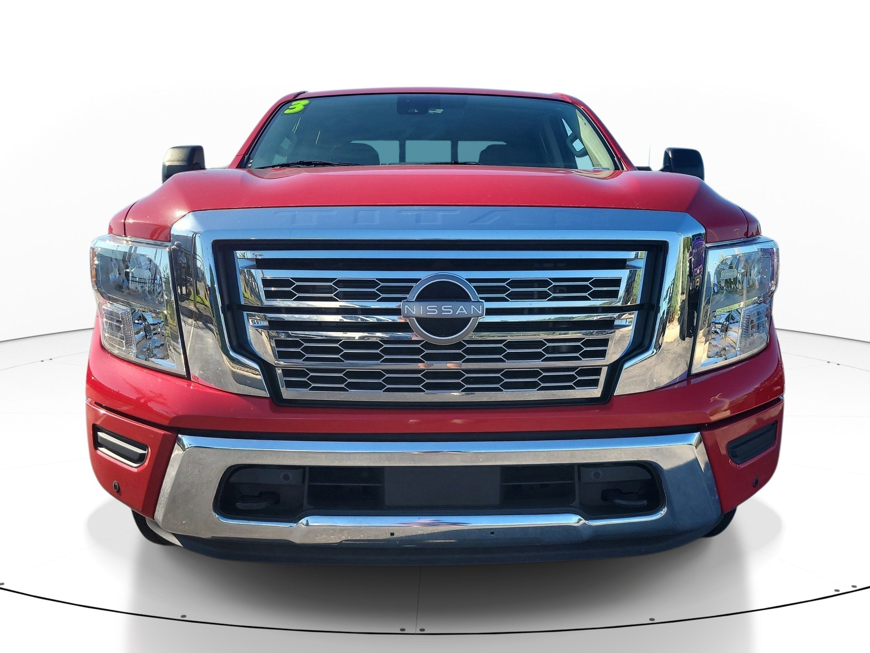 2023 Nissan Titan SV