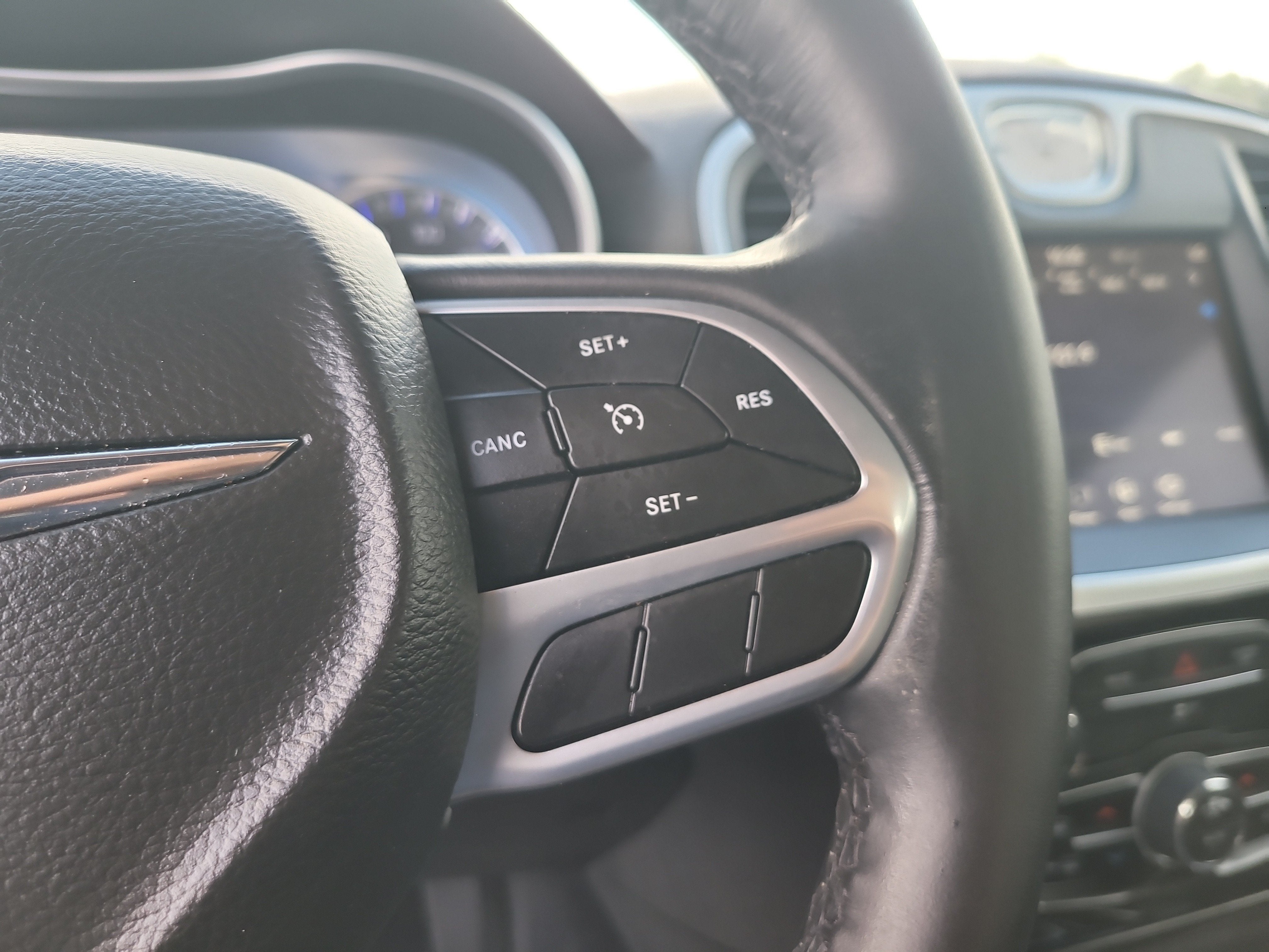 2022 Chrysler 300 Touring