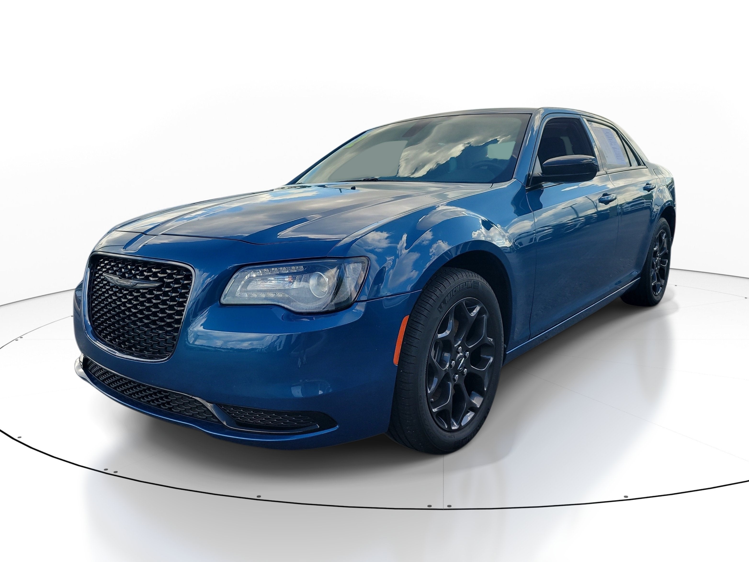 2022 Chrysler 300 Touring