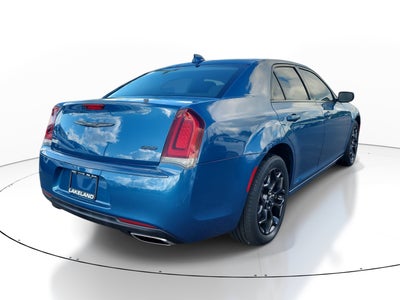2022 Chrysler 300 Touring