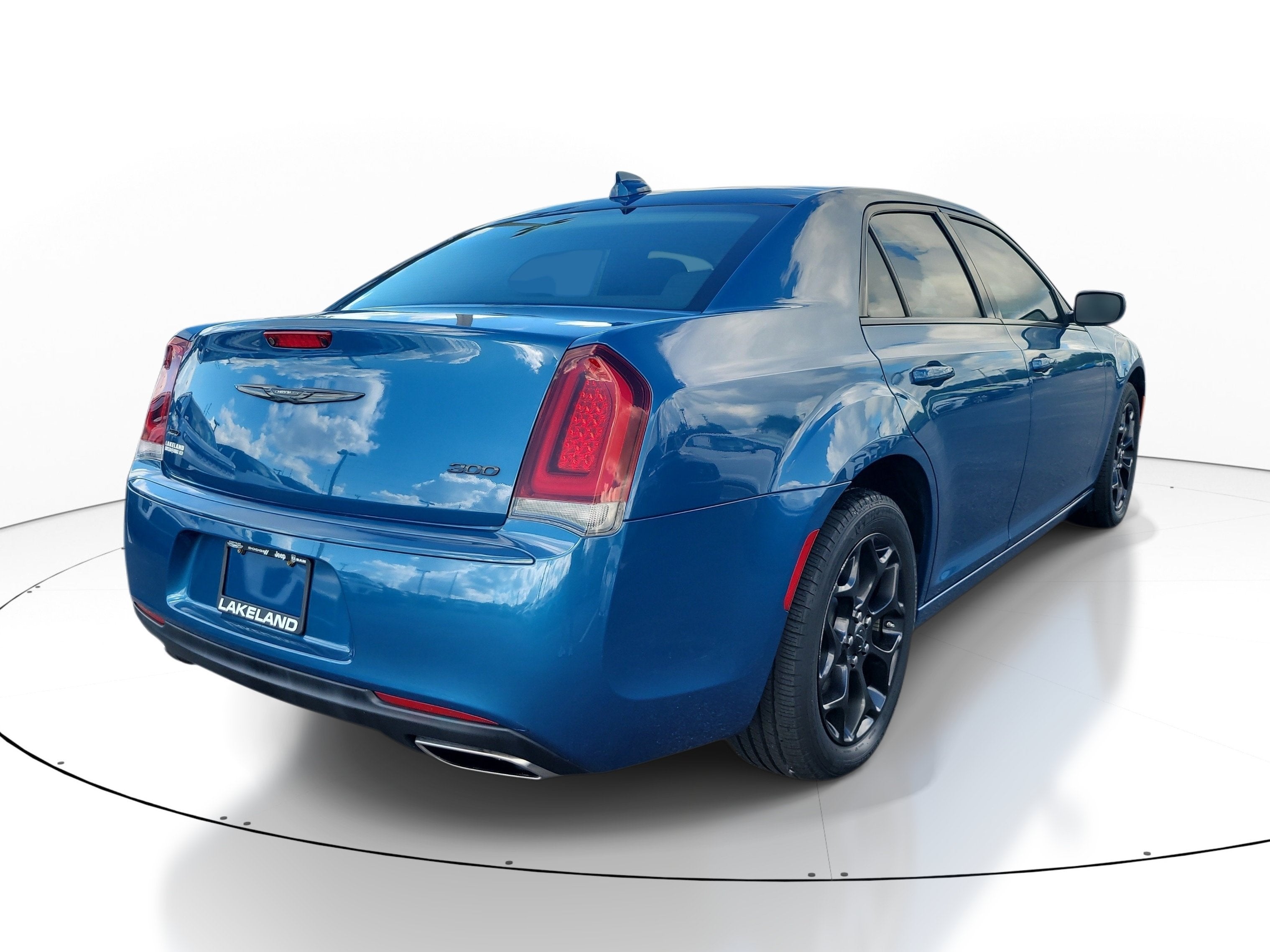 2022 Chrysler 300 Touring