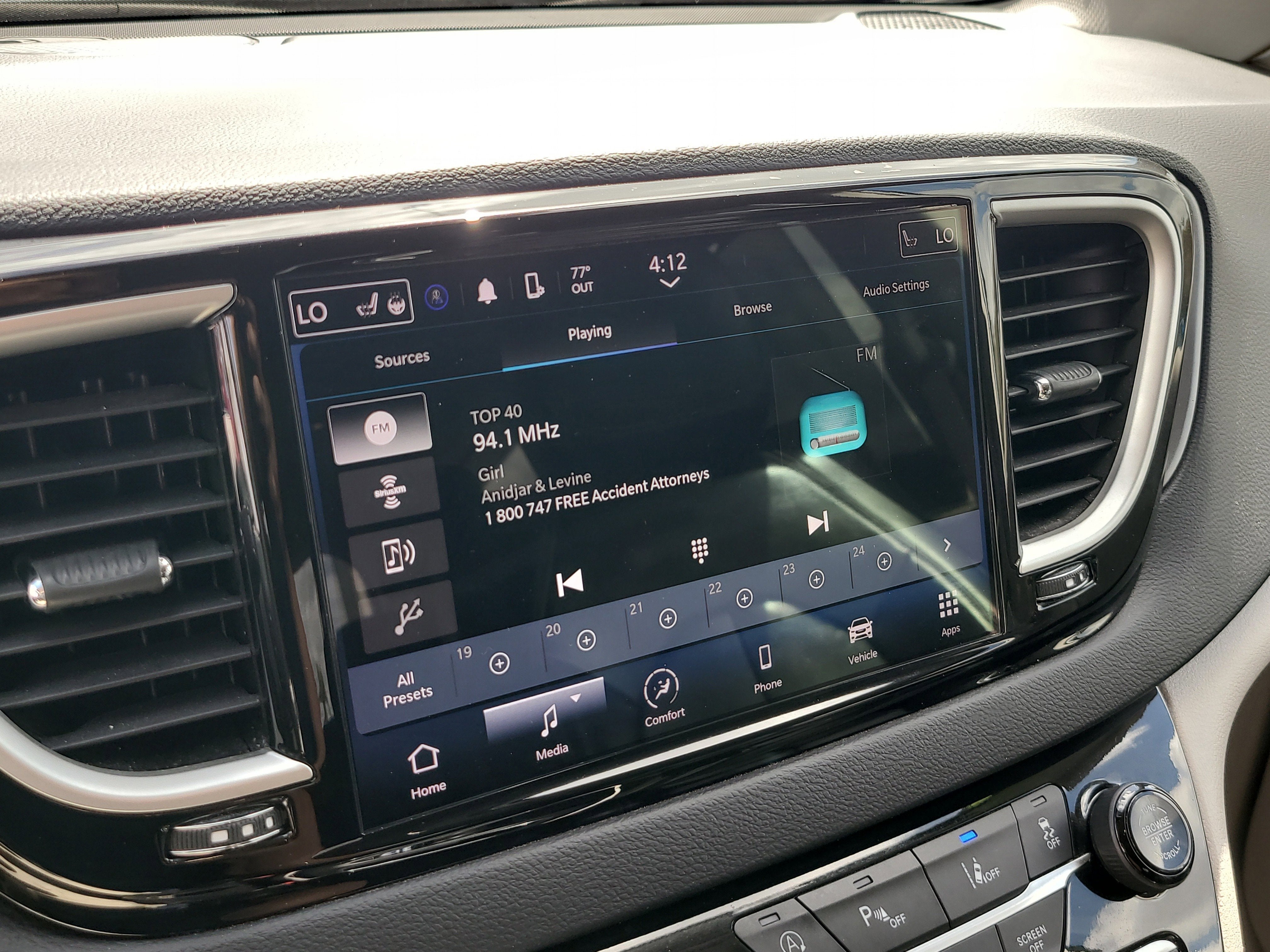 2023 Chrysler Pacifica Touring L