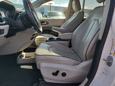 2020 Chrysler Pacifica Limited