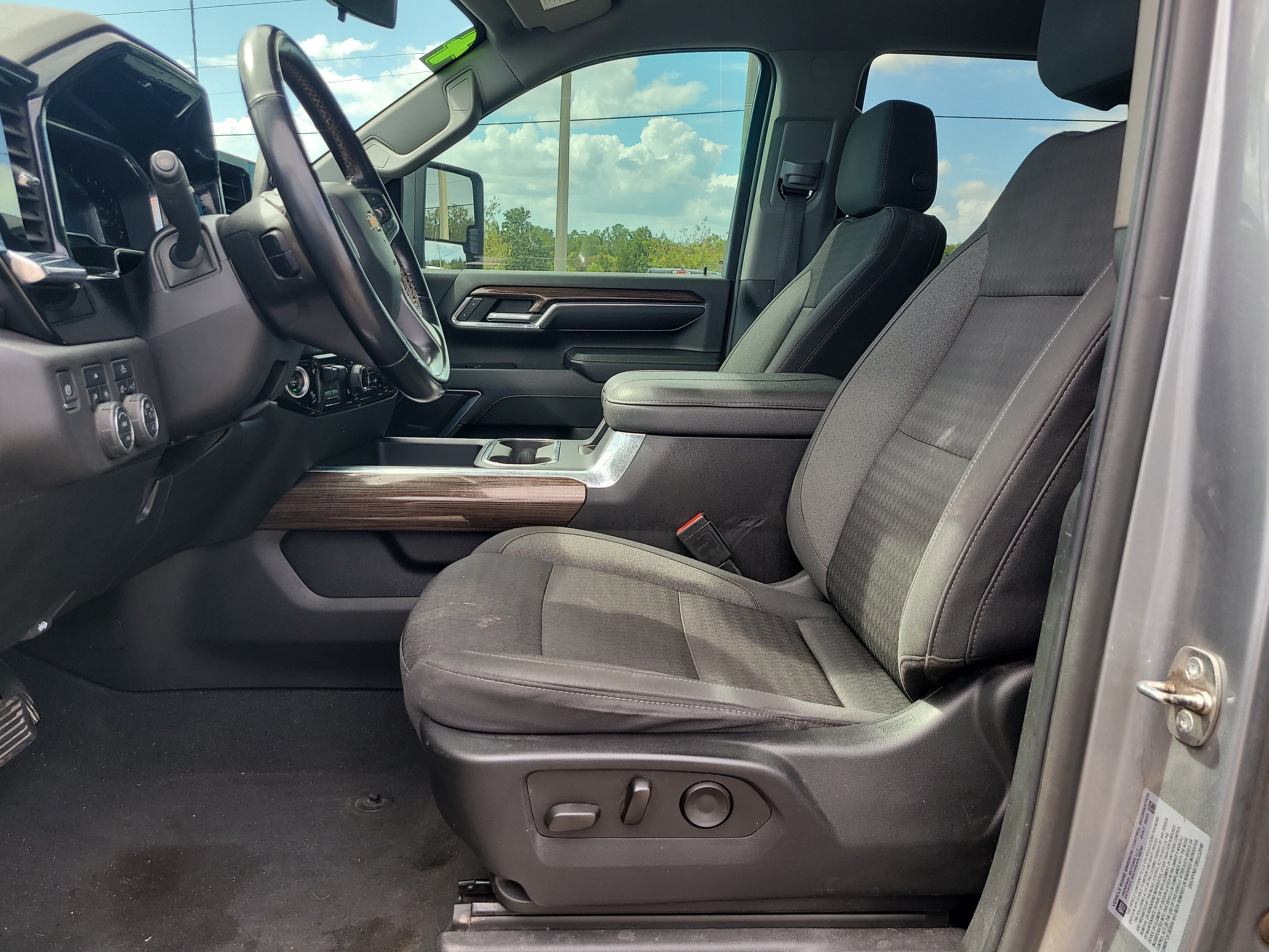 2024 Chevrolet Silverado 2500HD LT