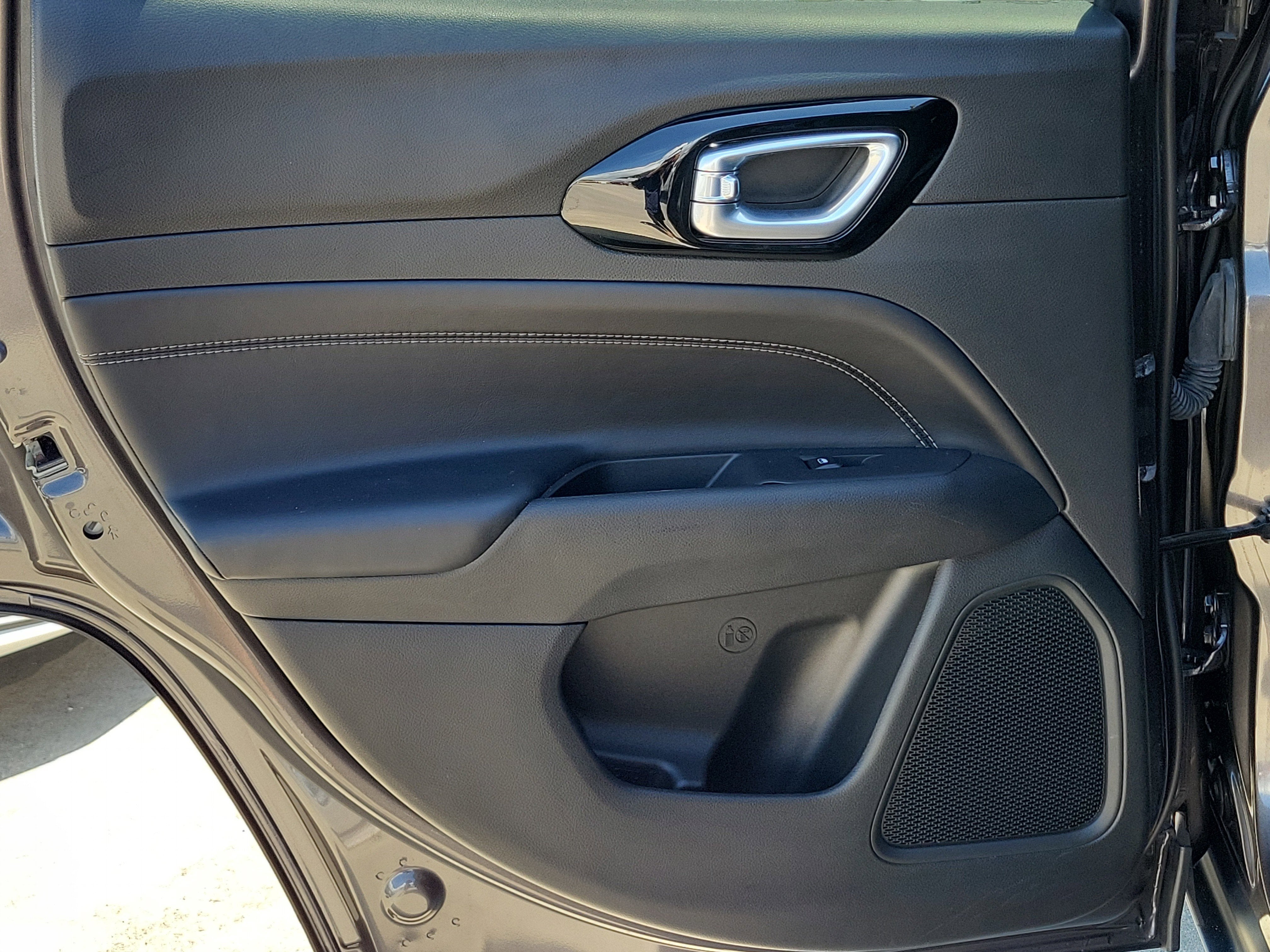 2023 Jeep Compass Altitude
