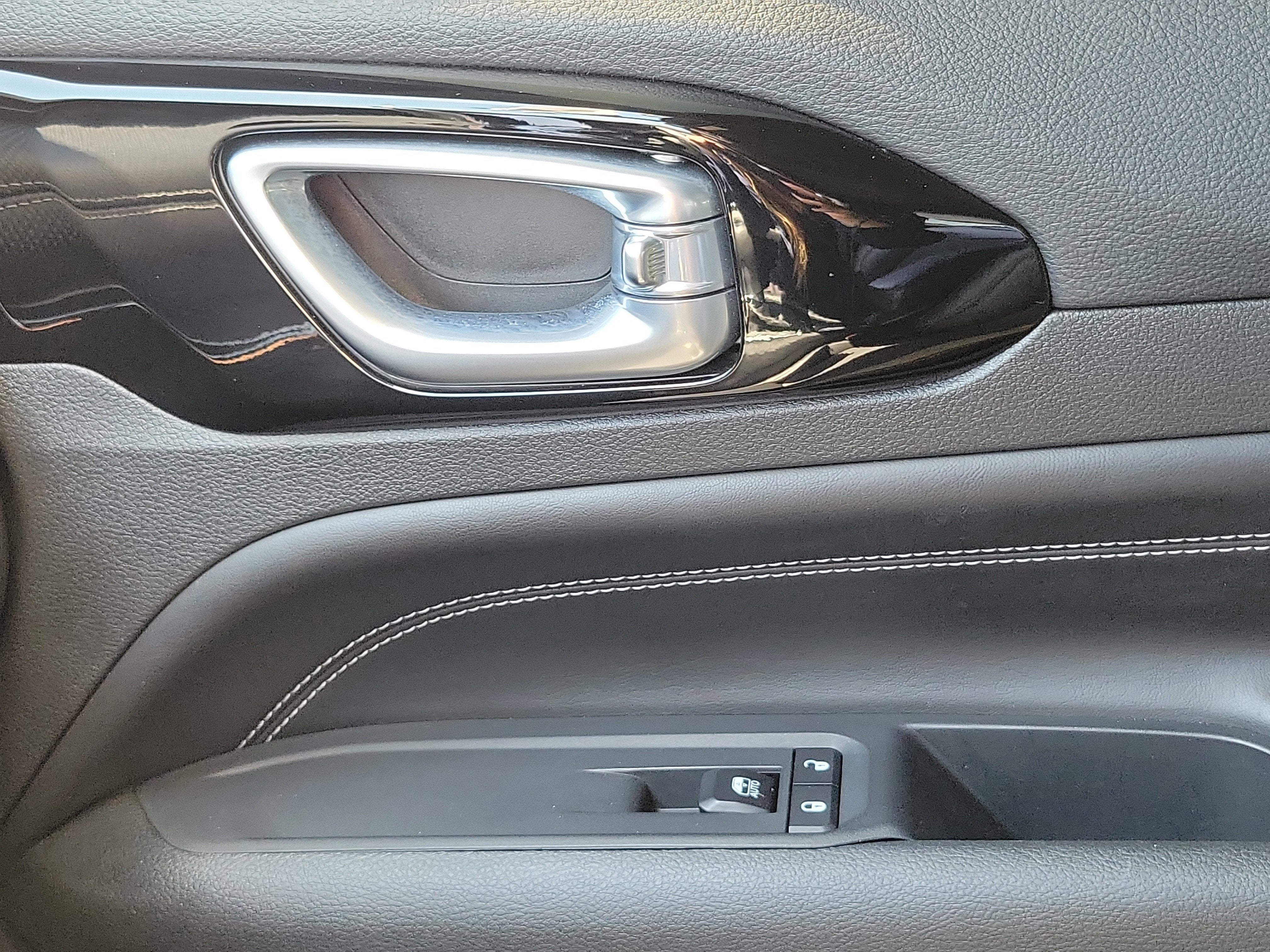 2023 Jeep Compass Altitude
