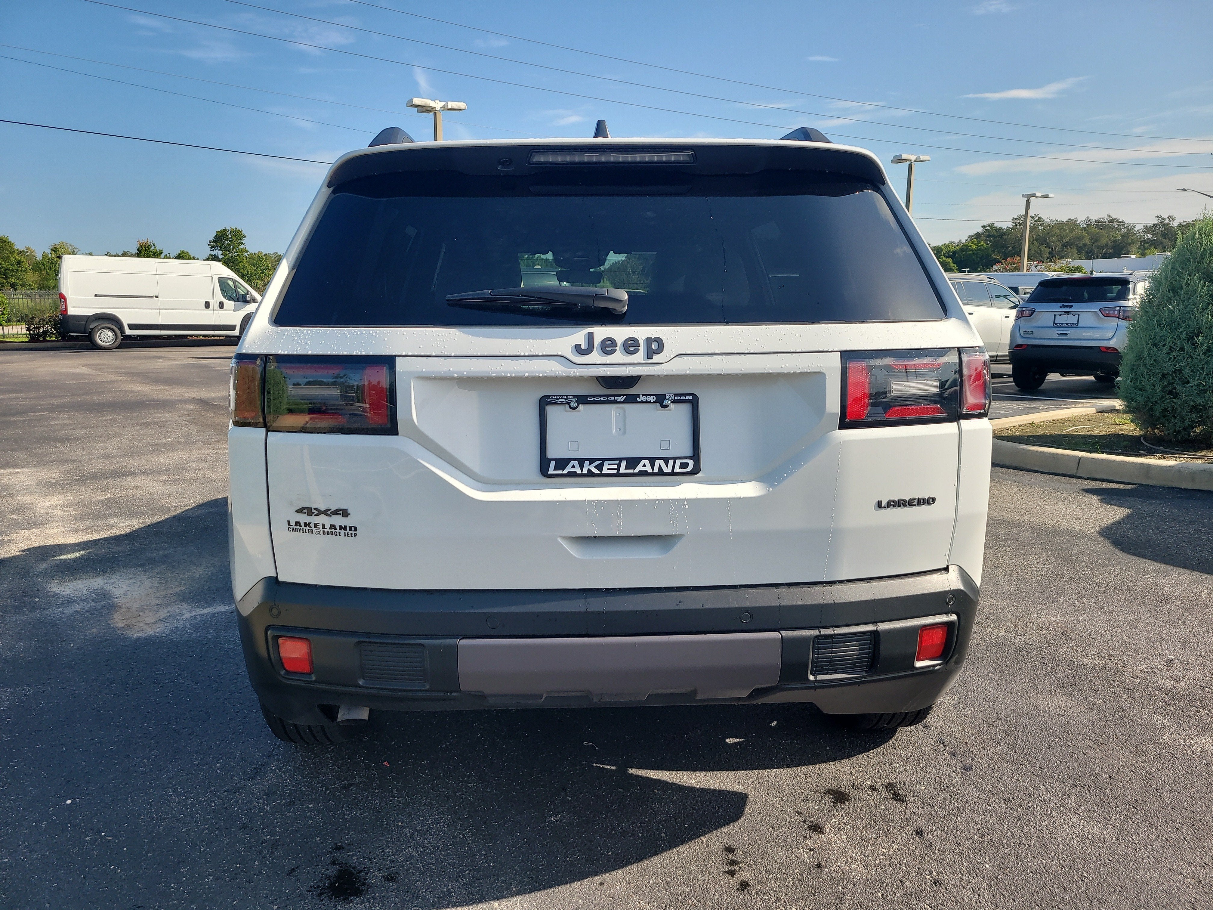2026 Jeep Cherokee Laredo