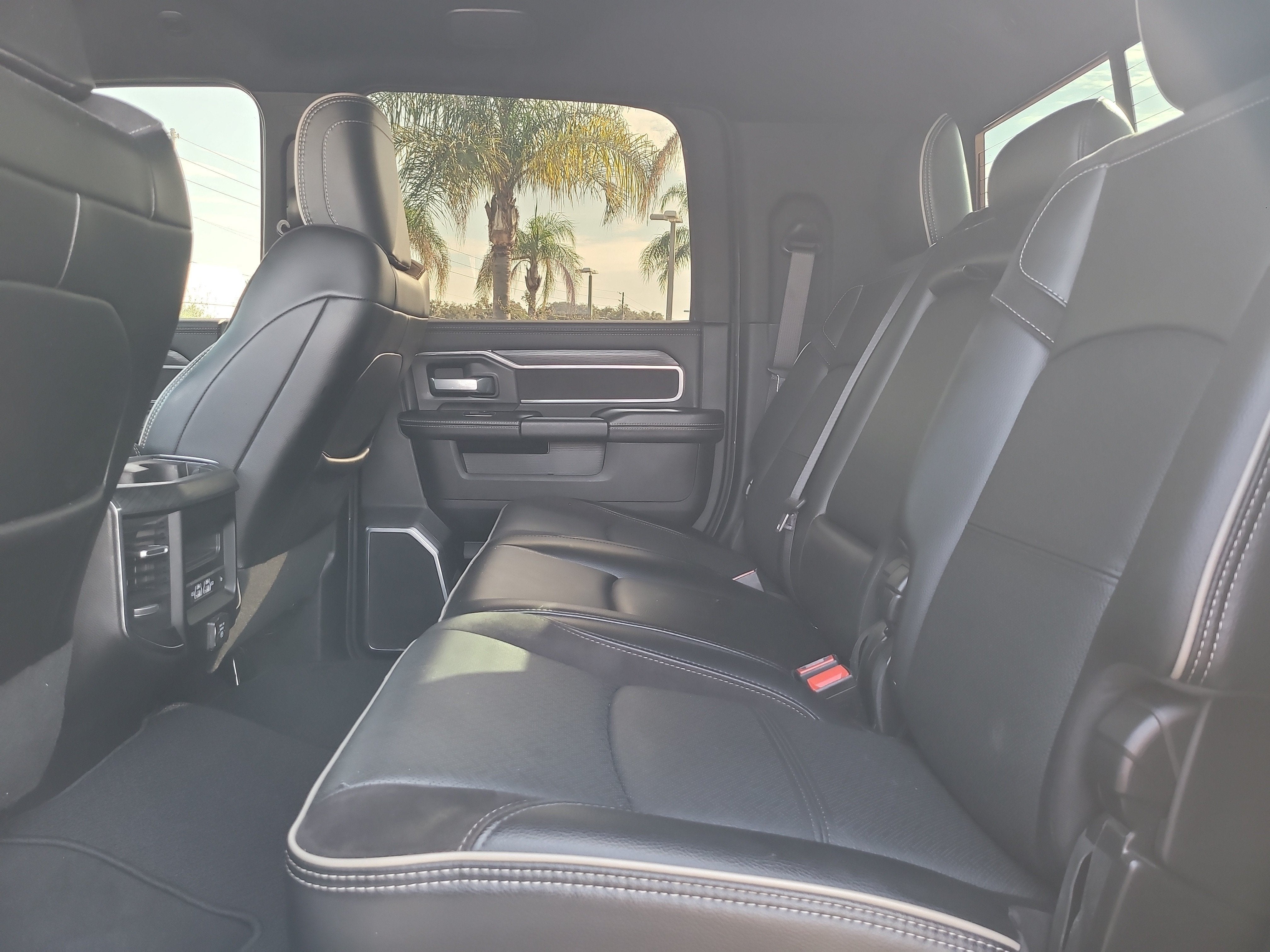 2024 RAM 3500 Laramie