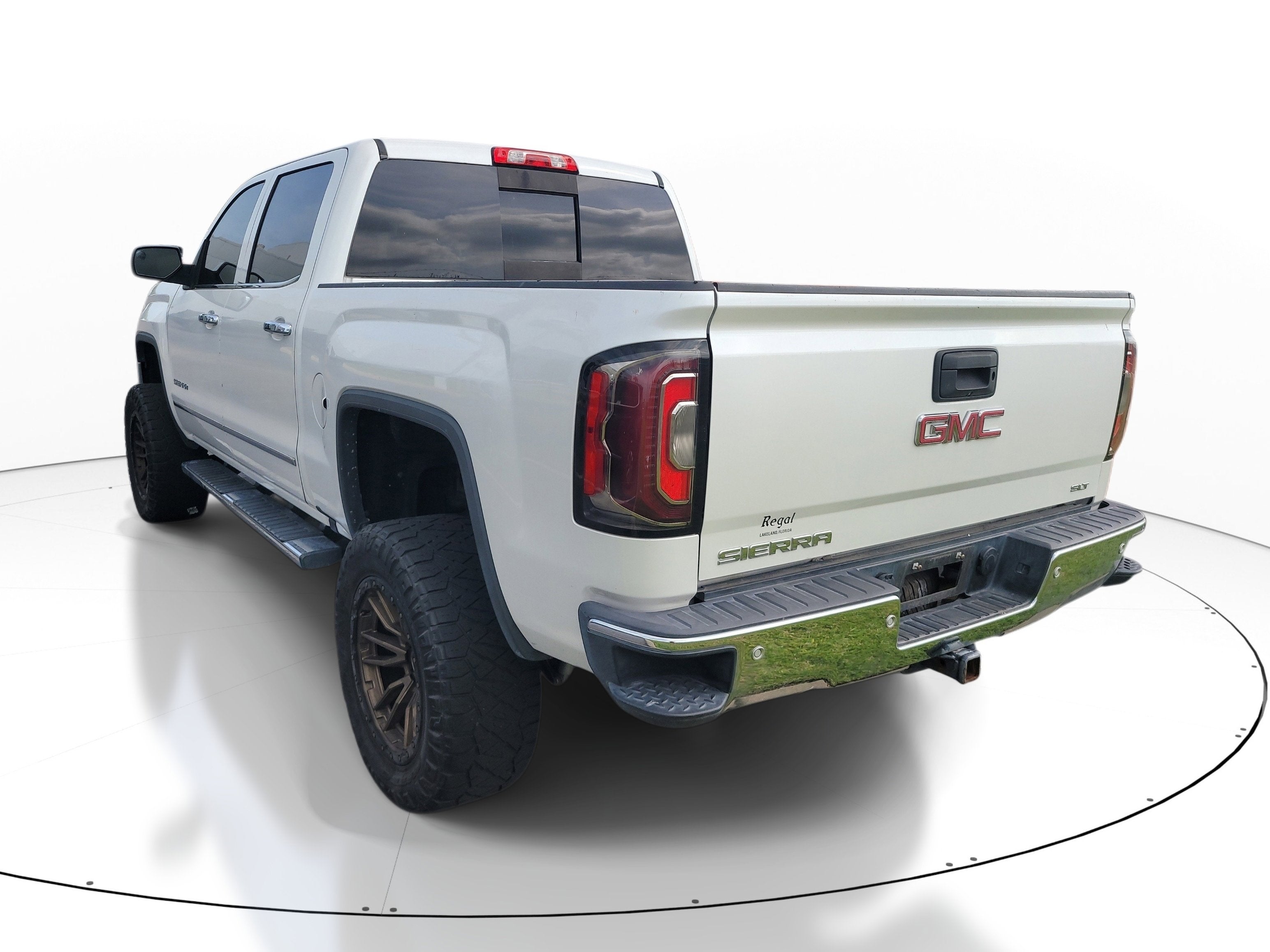 2017 GMC Sierra 1500 SLT