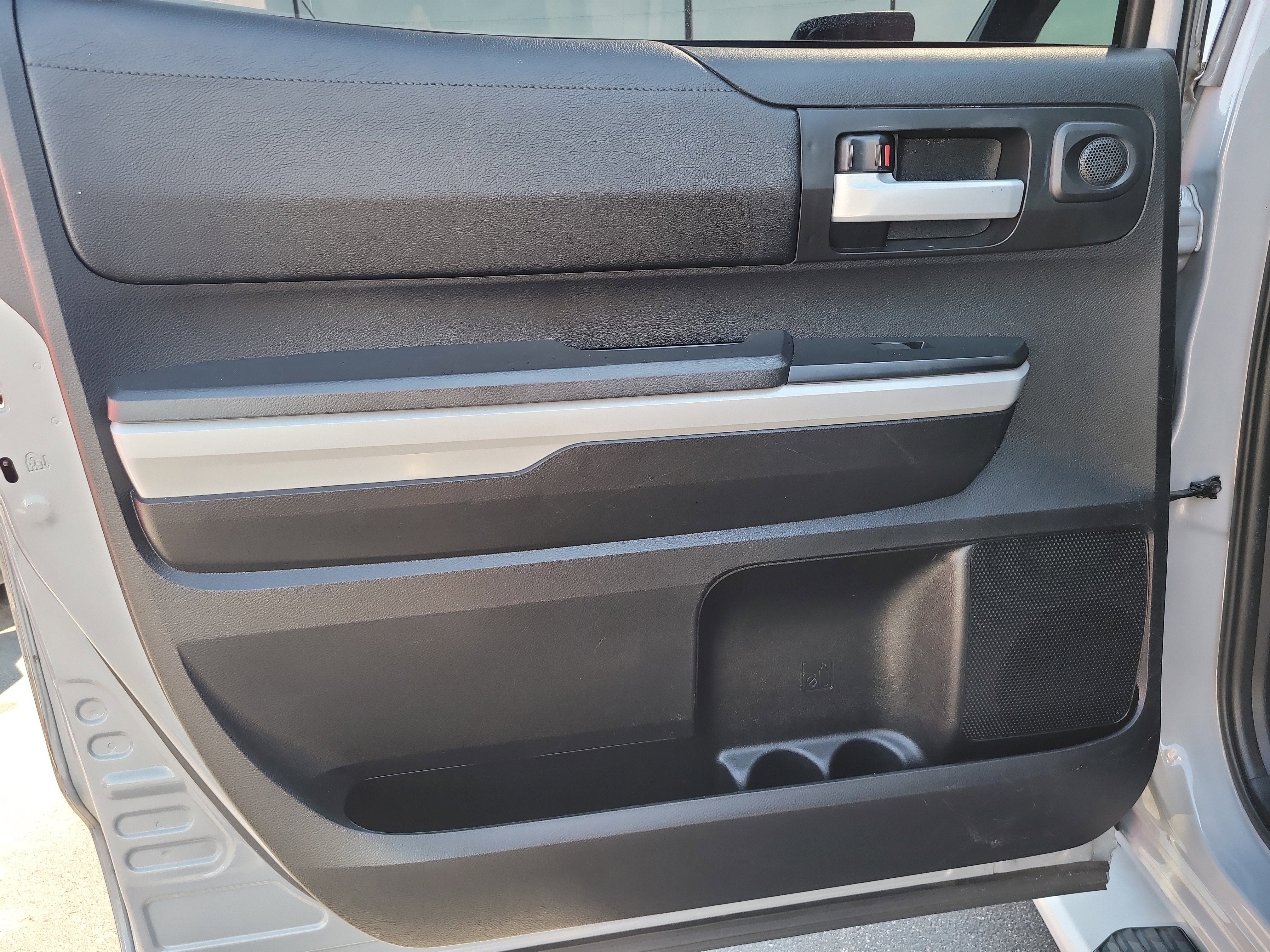 2021 Toyota Tundra 2WD SR5