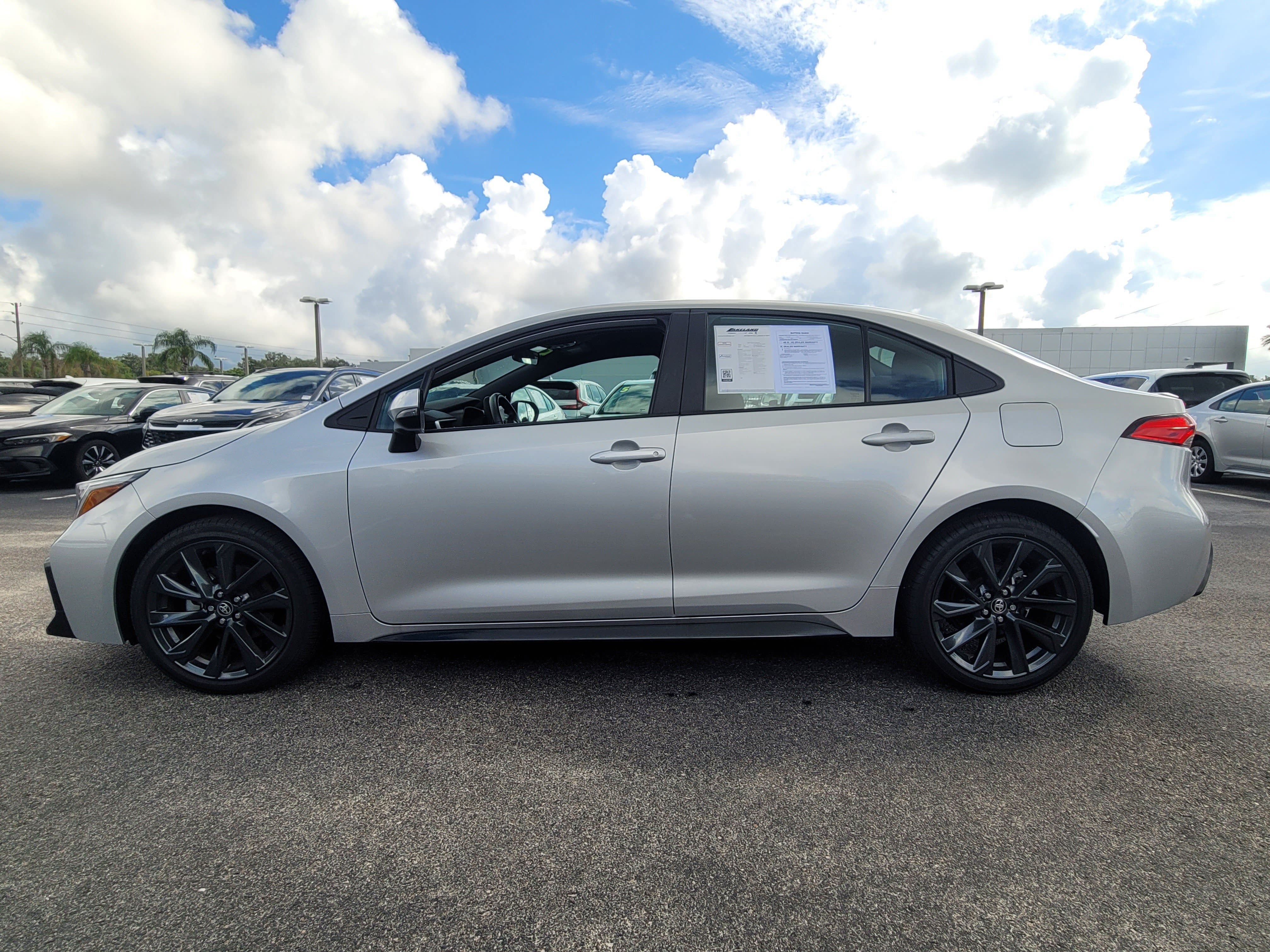 2025 Toyota Corolla SE